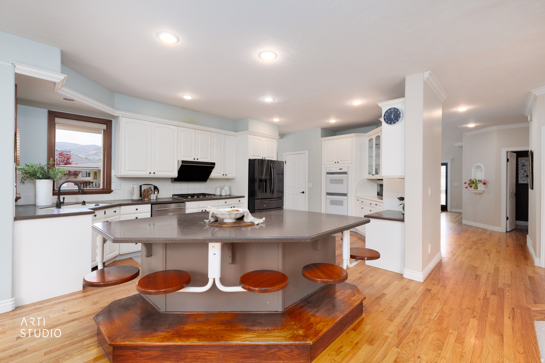 BEAR HOLLOW ESTATES - Residential