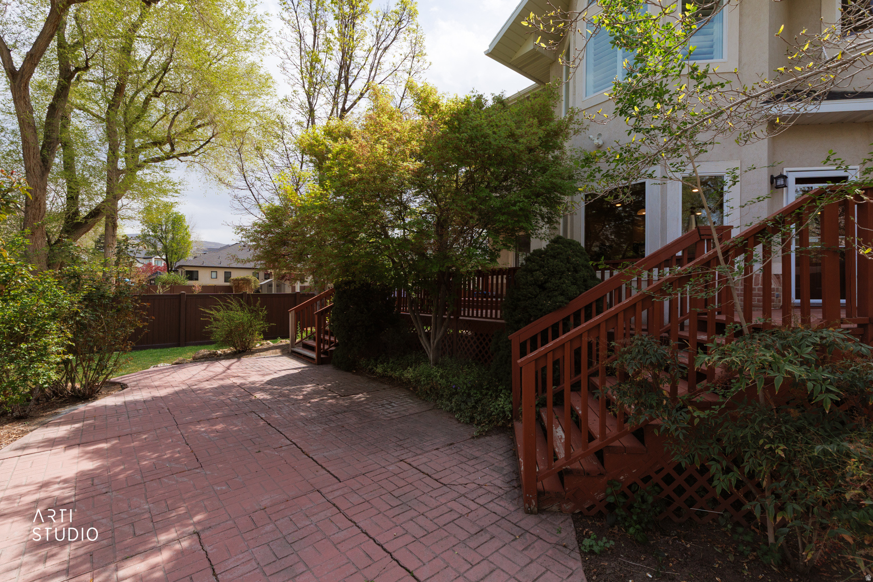 BEAR HOLLOW ESTATES - Residential