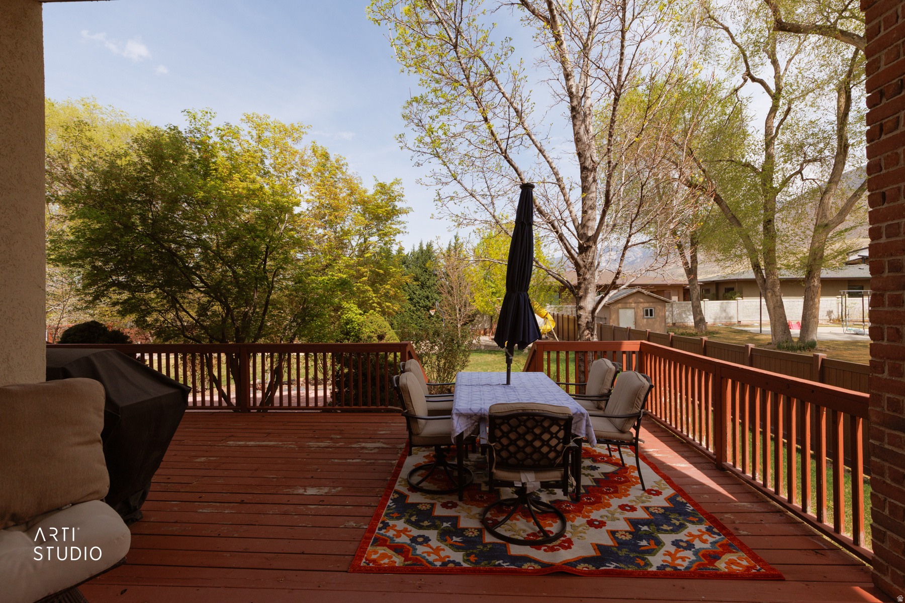 BEAR HOLLOW ESTATES - Residential