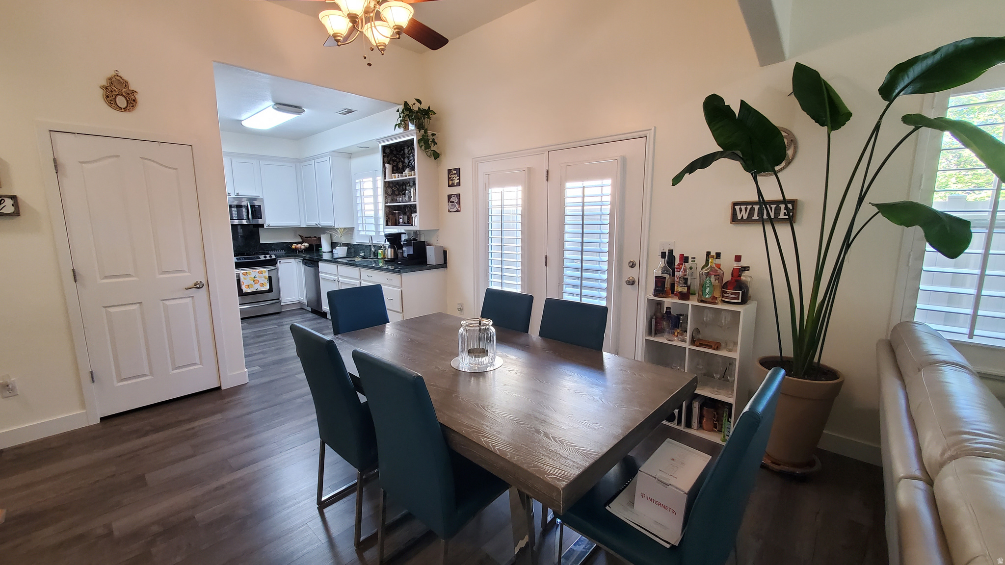COPPER HILLS CONDOMINIUMS - Residential