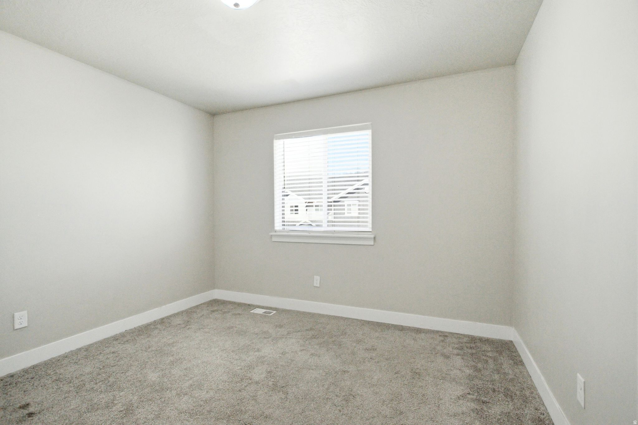LAKEVIEW - Residential