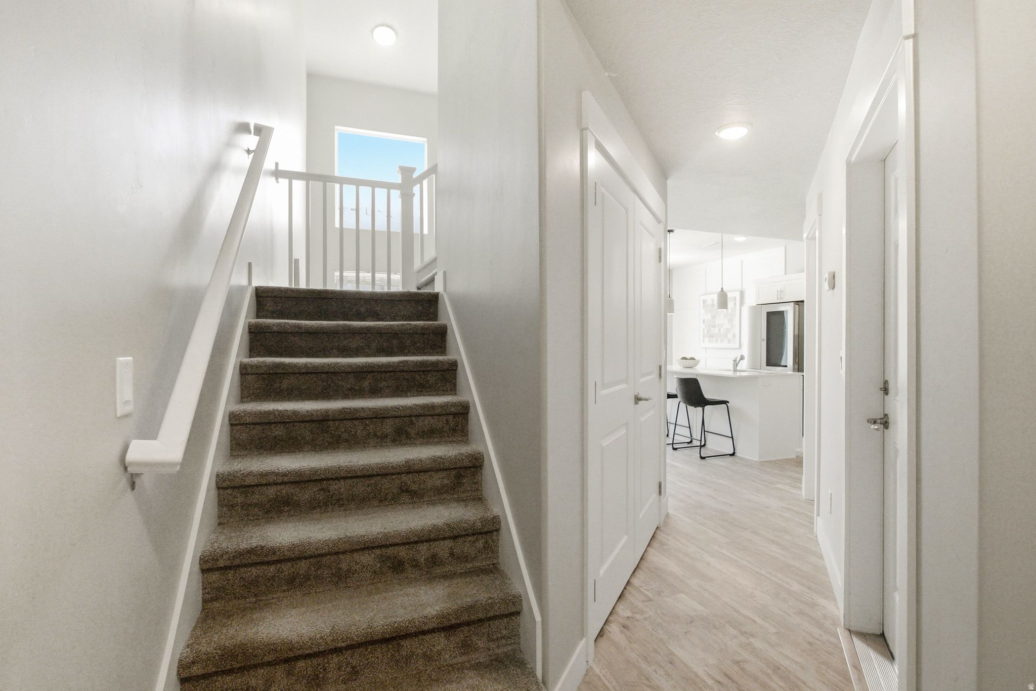 LAKEVIEW - Residential