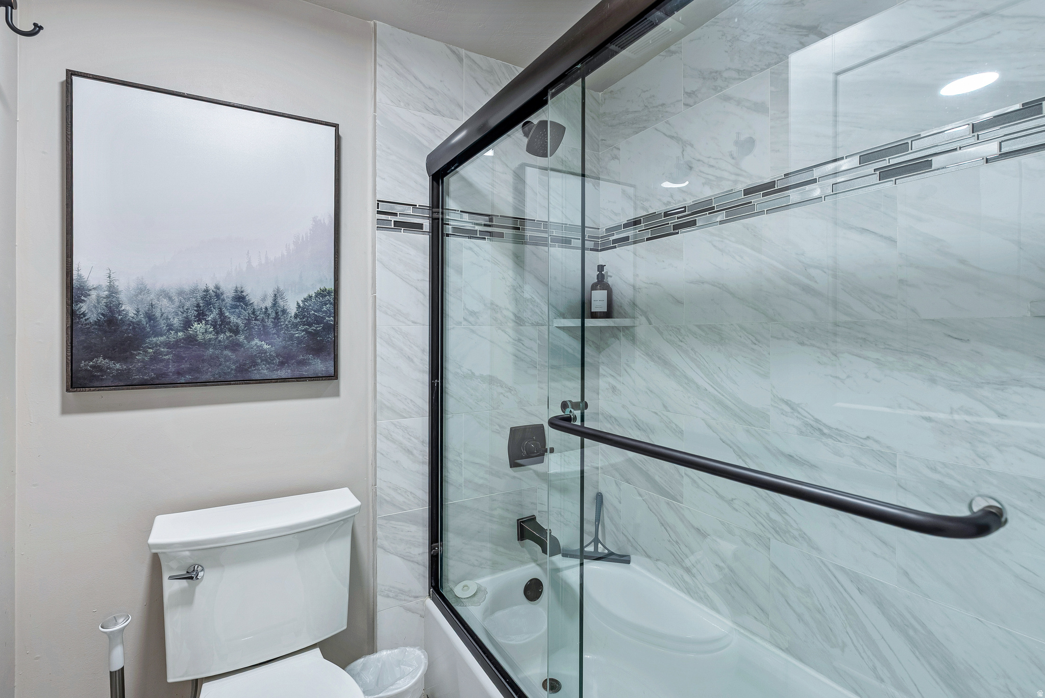 PARK AVENUE CONDOMINIUMS - Residential