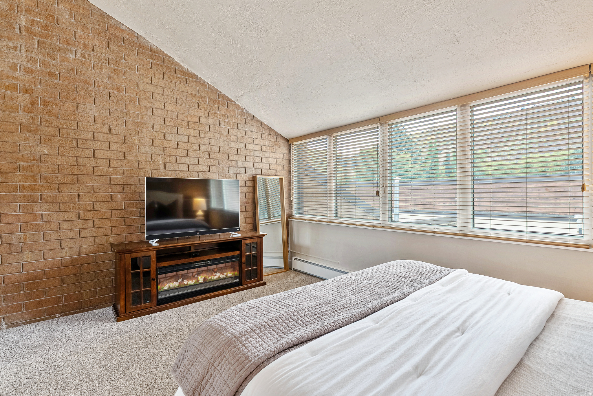 PARK AVENUE CONDOMINIUMS - Residential