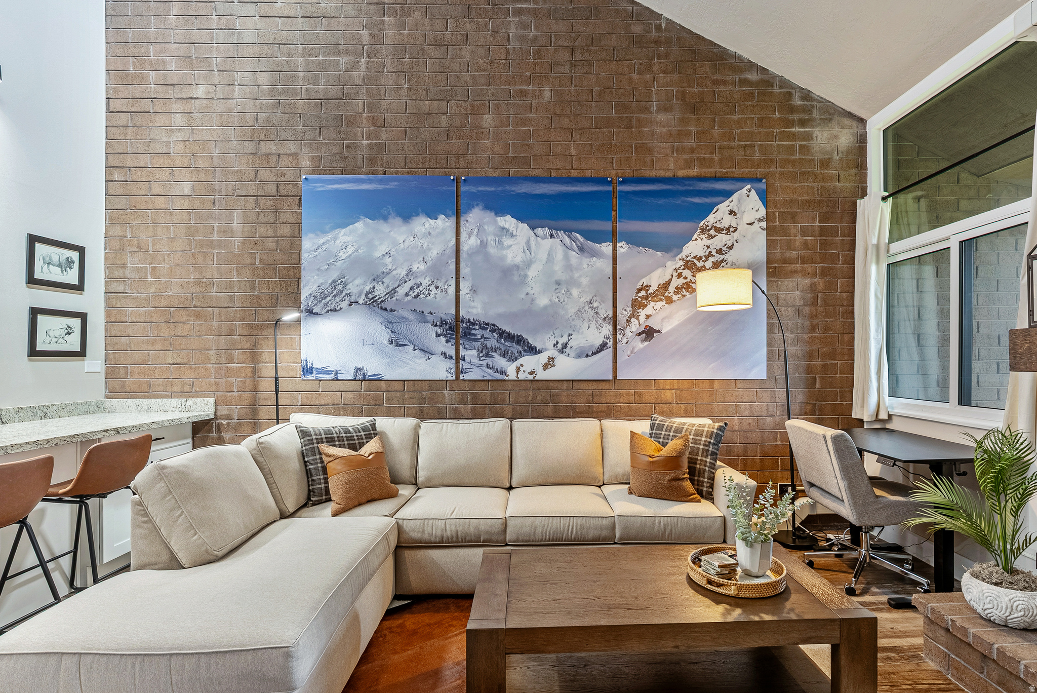 PARK AVENUE CONDOMINIUMS - Residential