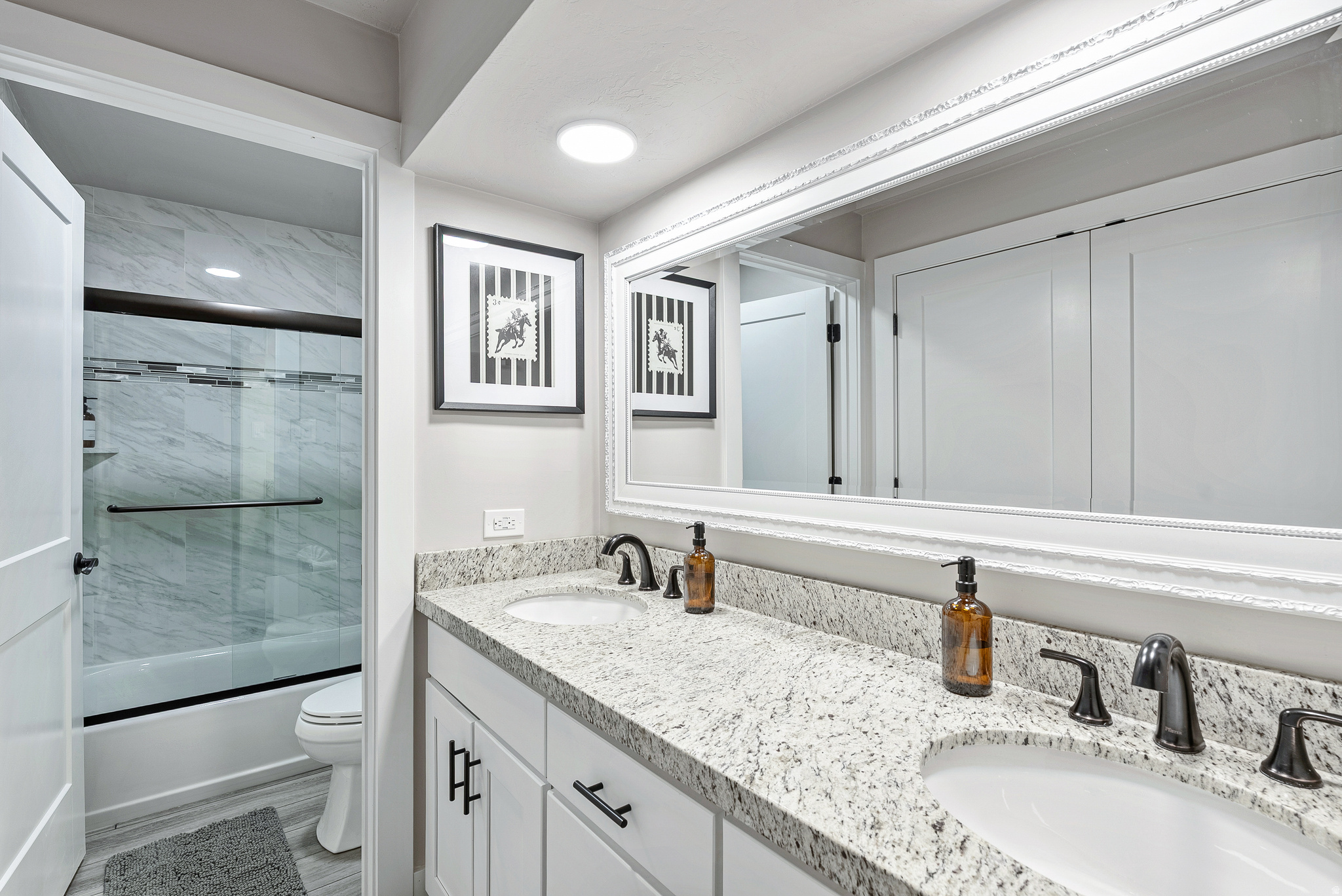 PARK AVENUE CONDOMINIUMS - Residential