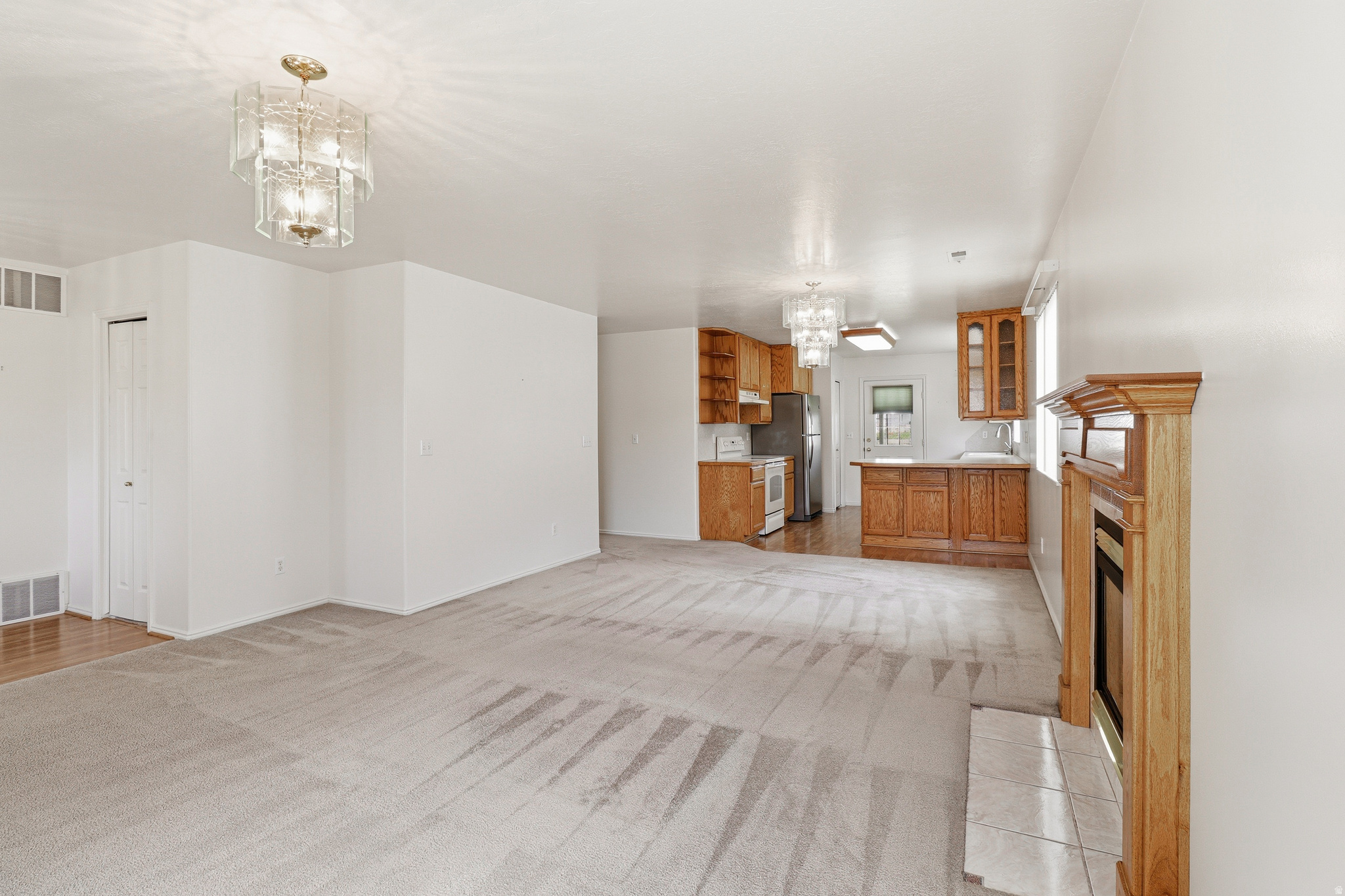 WARD ESTATES - Residential