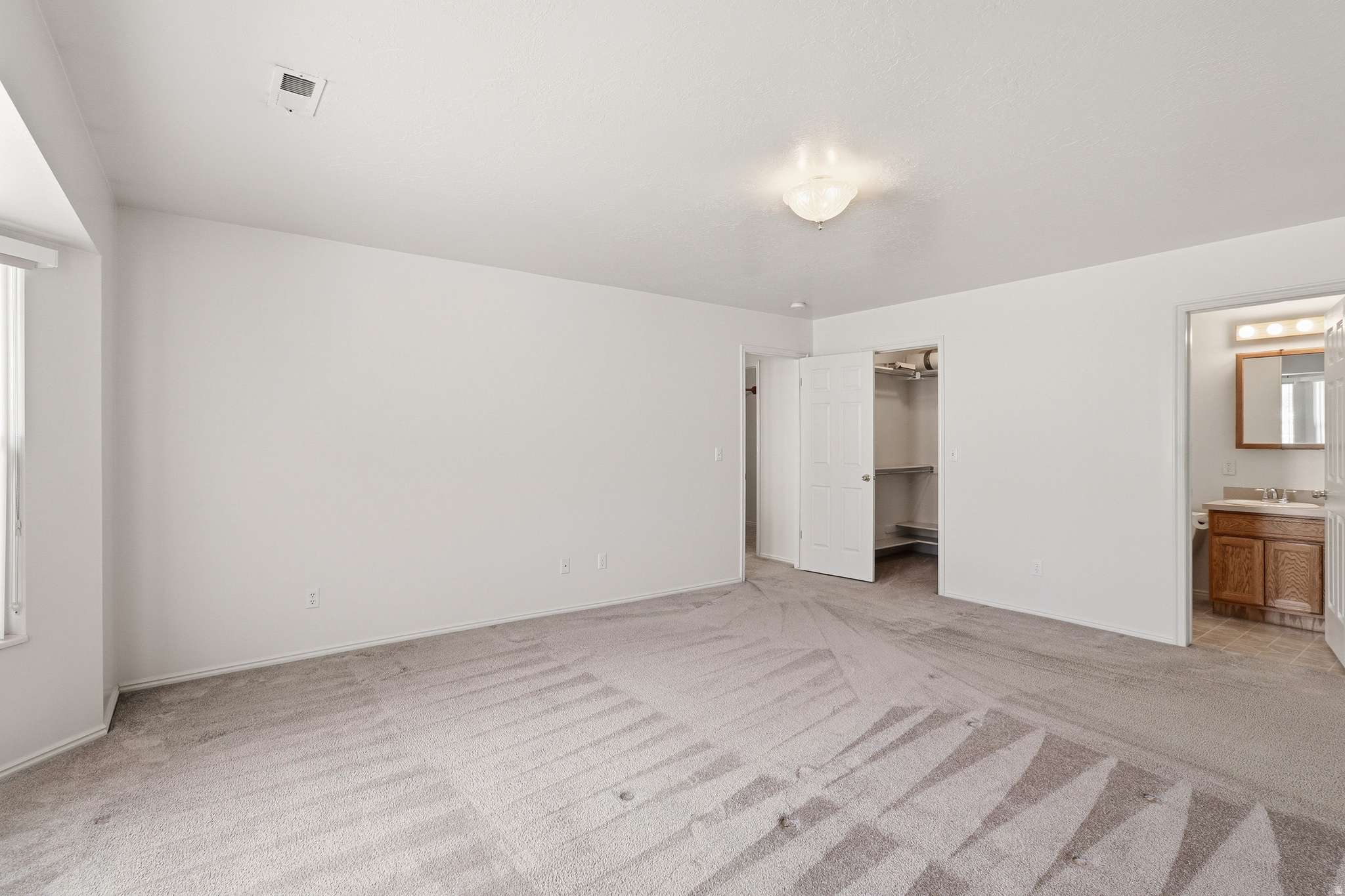 WARD ESTATES - Residential