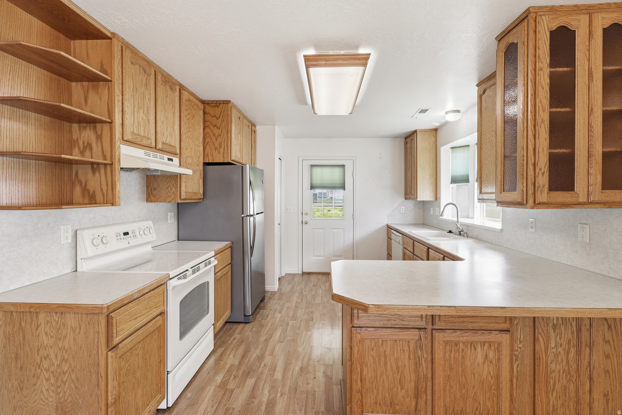 WARD ESTATES - Residential