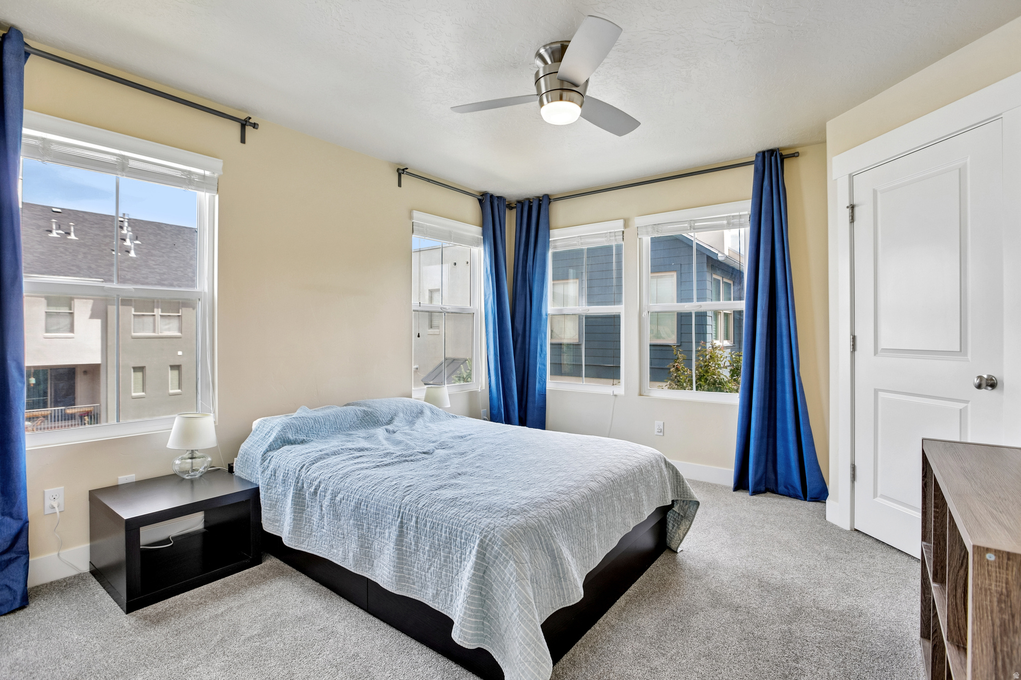 DAYBREAK - Residential