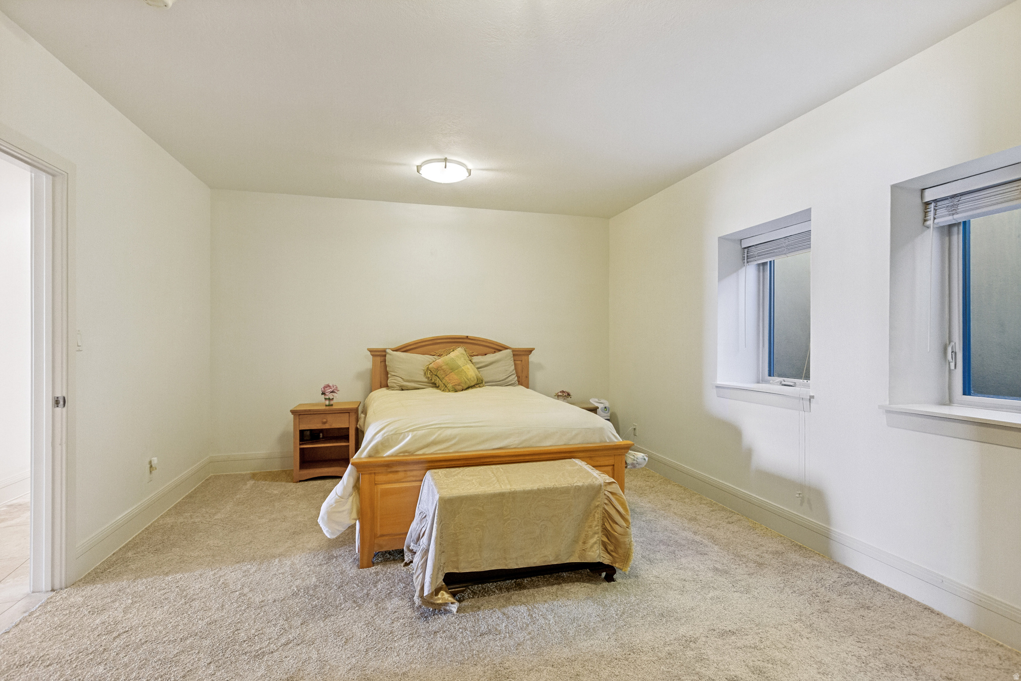 SARATOGA SPRINGS - Residential