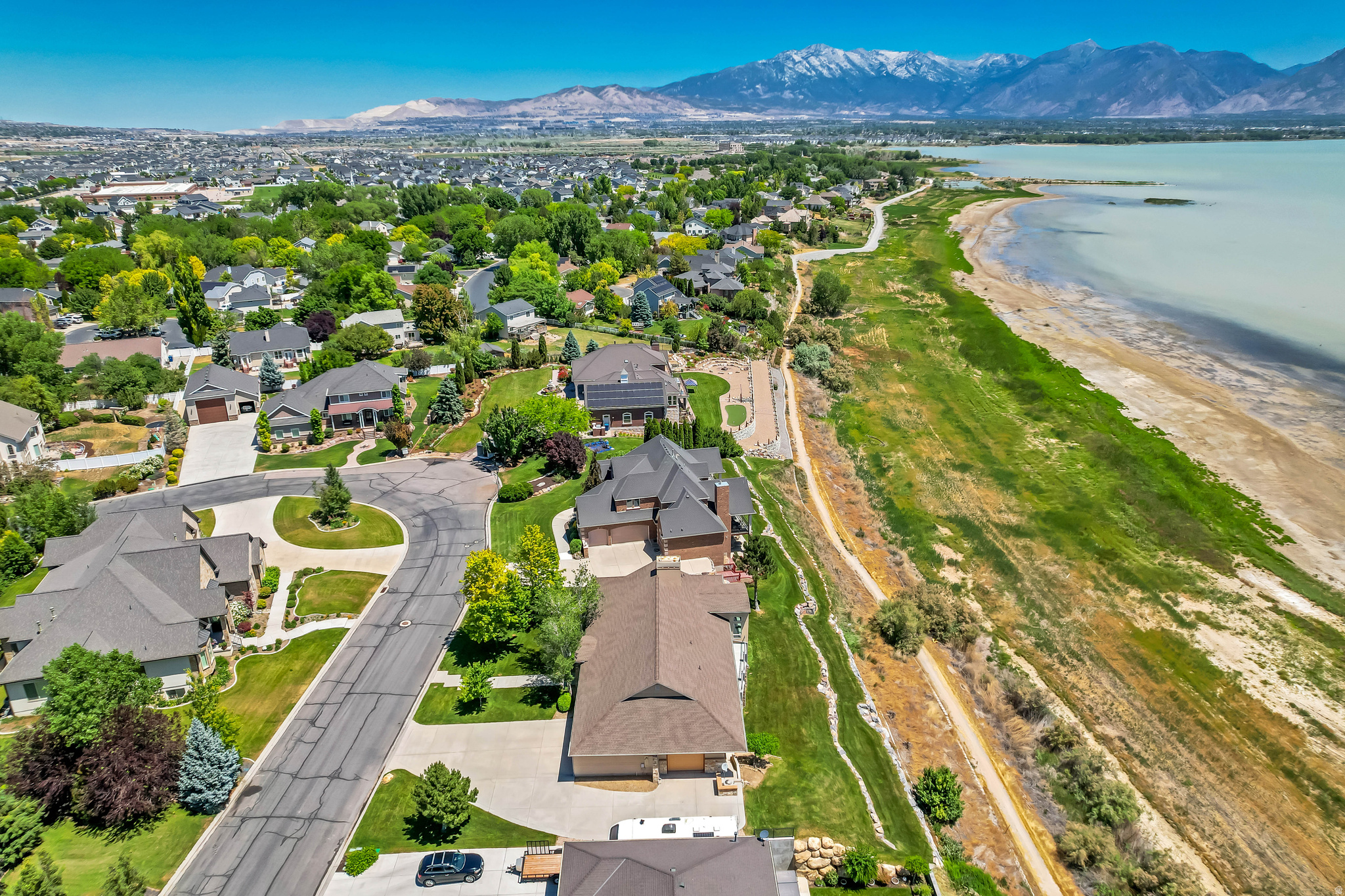 SARATOGA SPRINGS - Residential