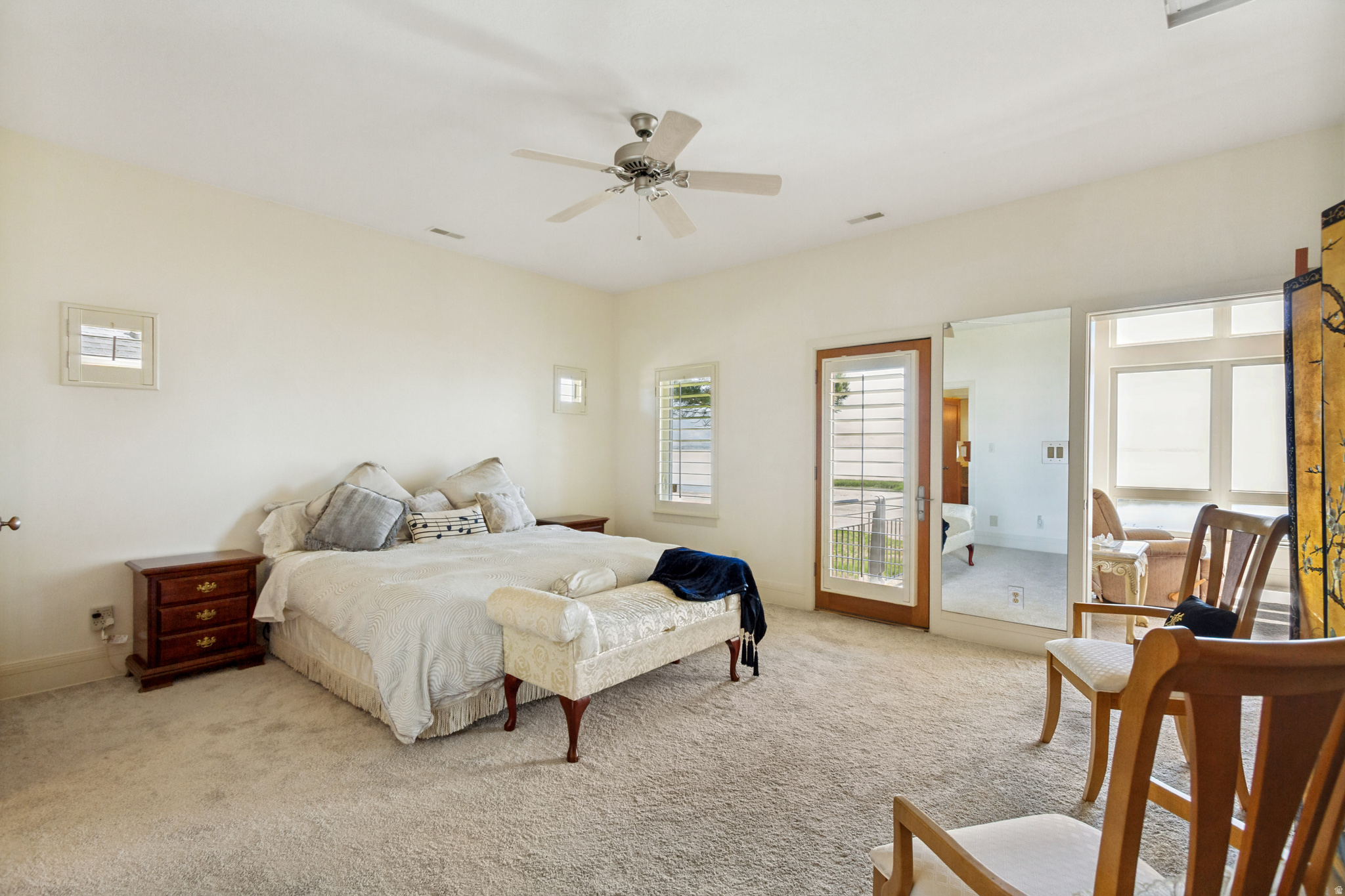 SARATOGA SPRINGS - Residential
