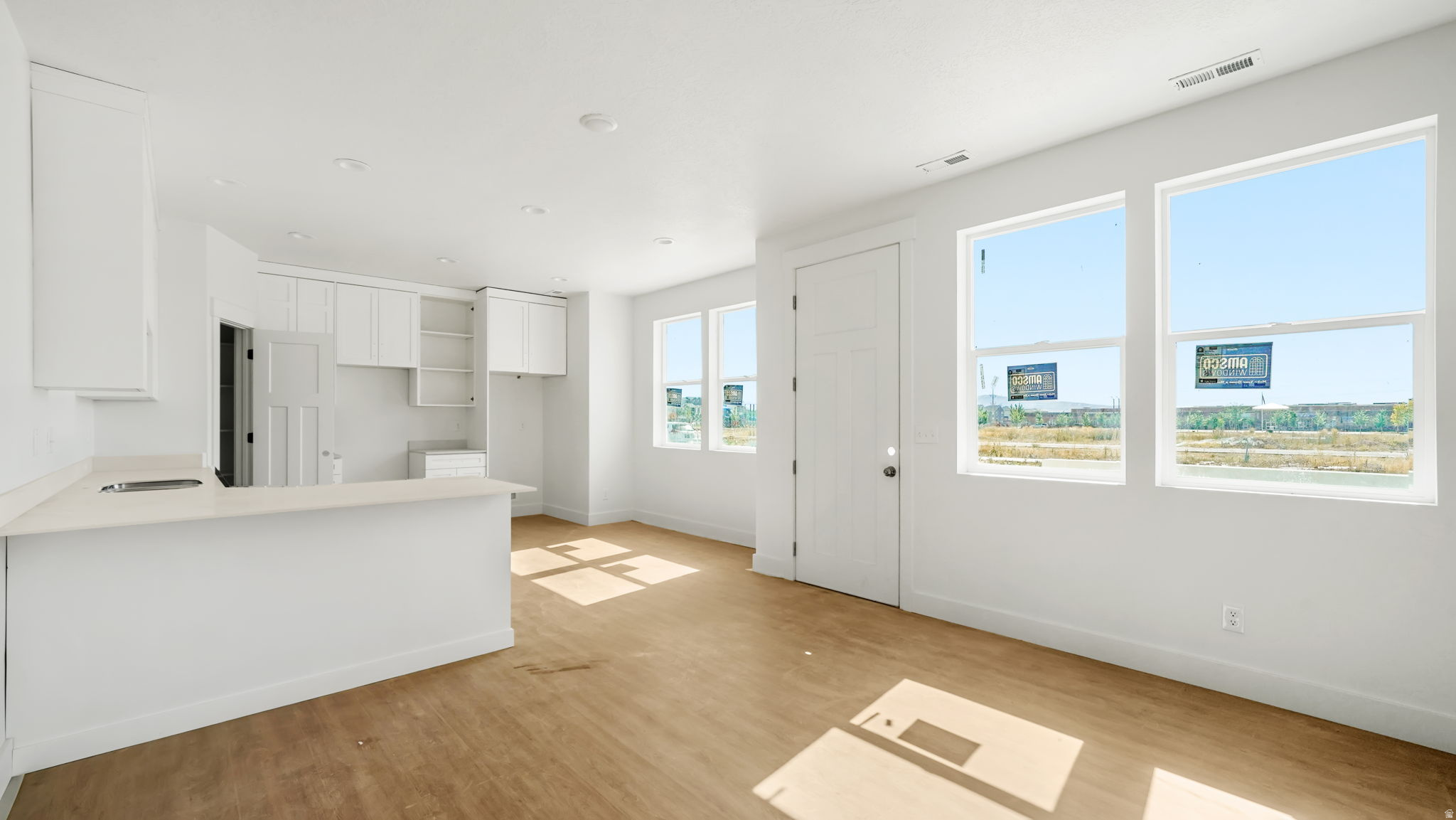 WESTFIELDS CENTRAL - Residential