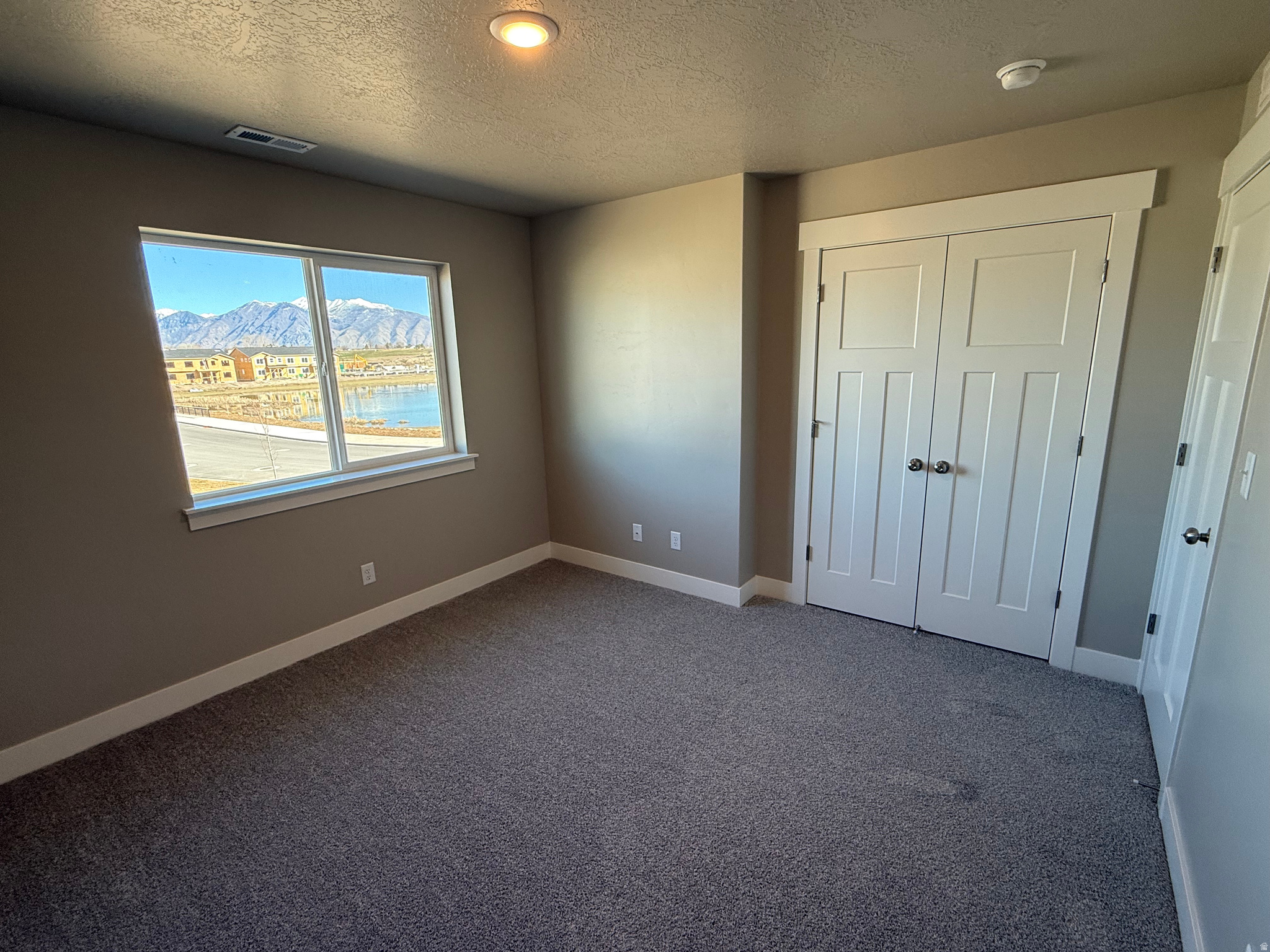 TIMBER RANCH - Residential