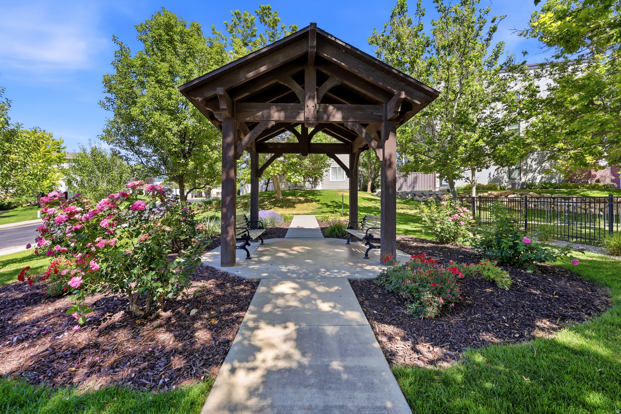 PARK LOFTS - Residential