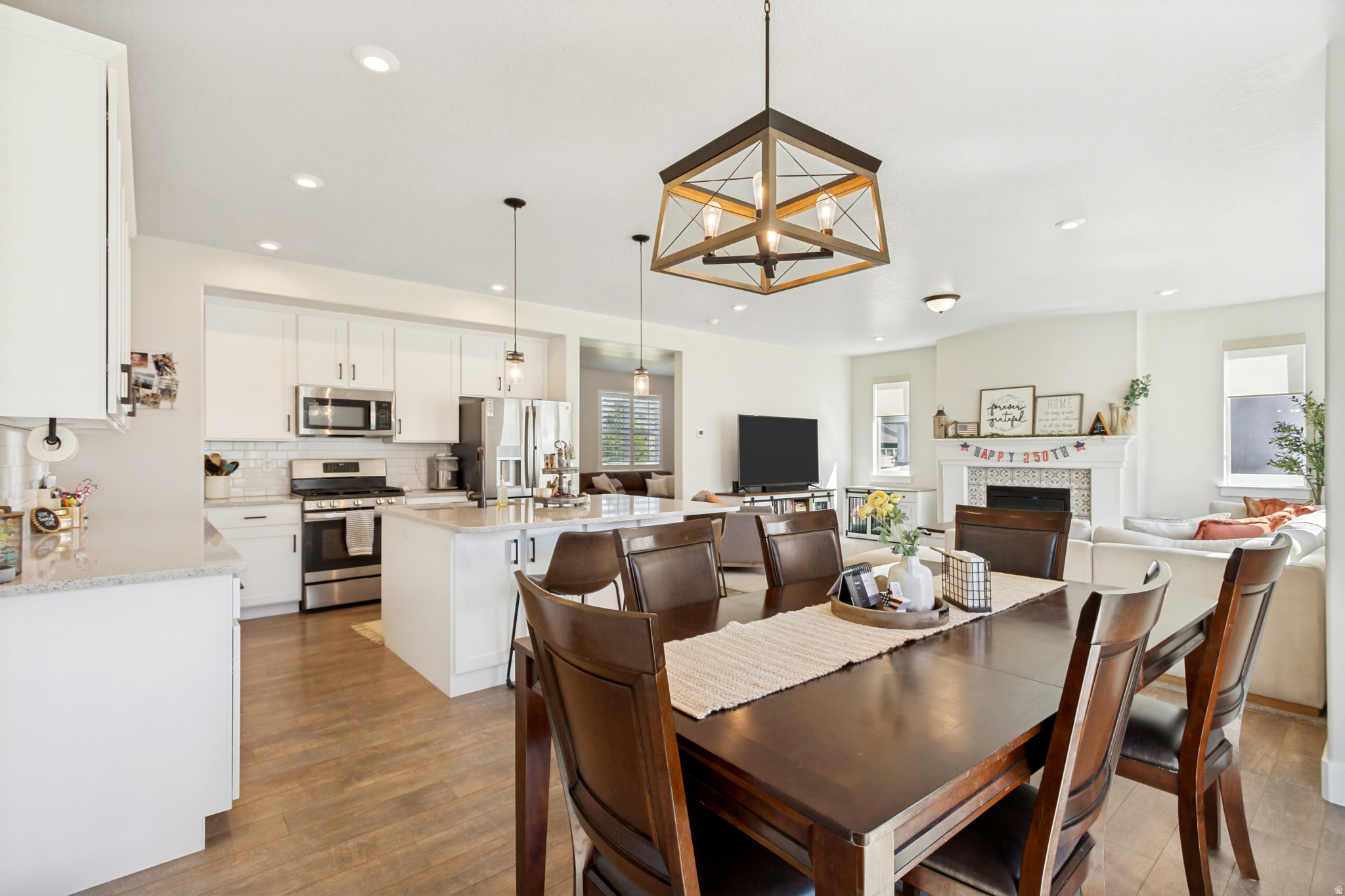 SUNRISE RANCH - Residential