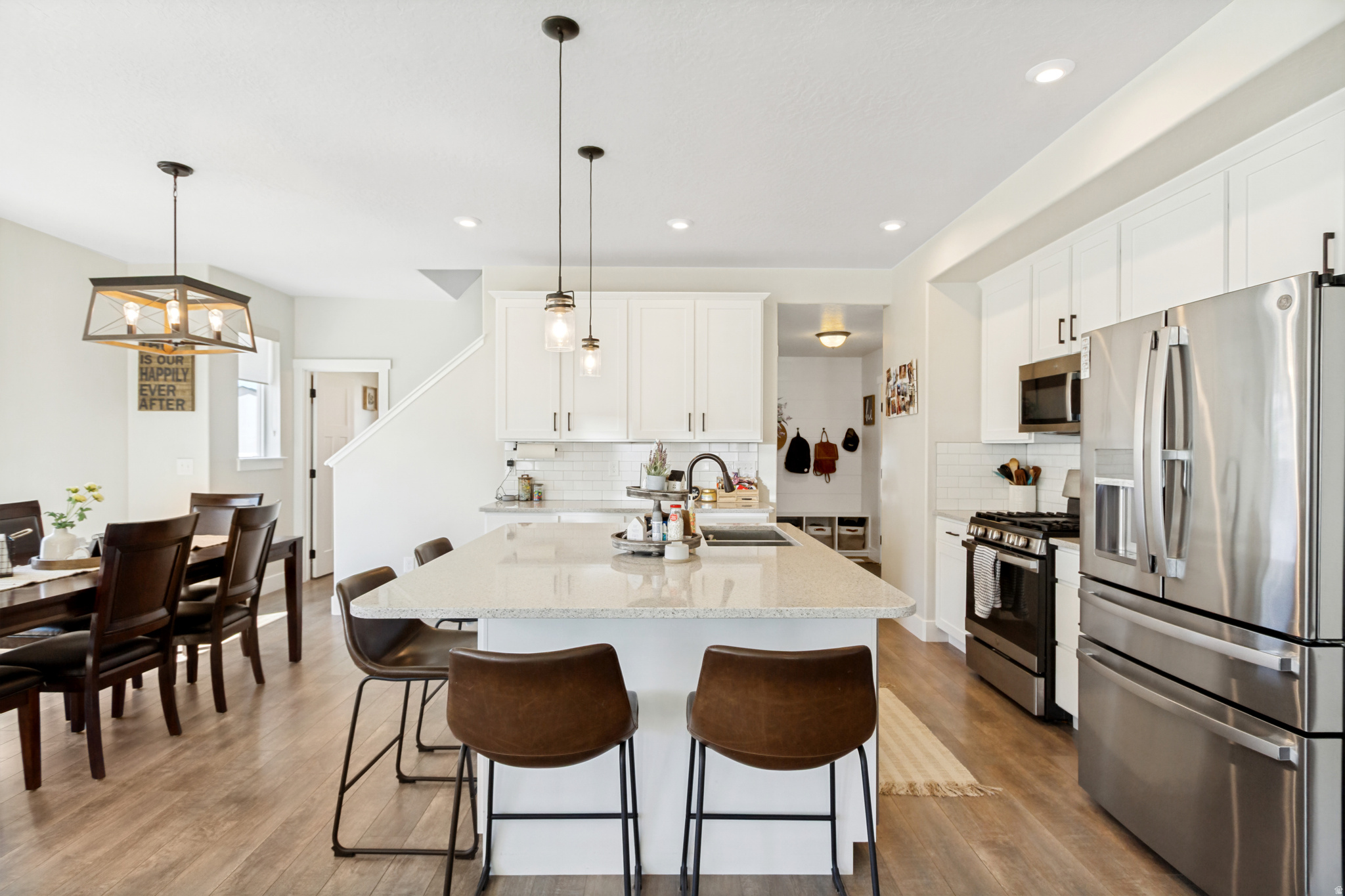 SUNRISE RANCH - Residential
