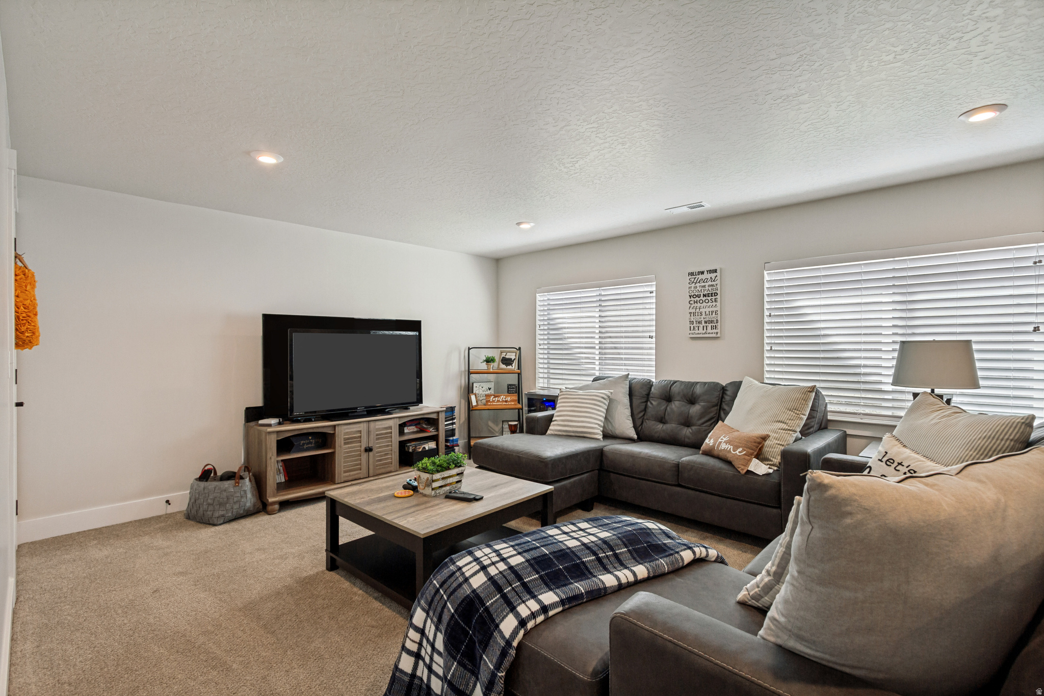 SUNRISE RANCH - Residential
