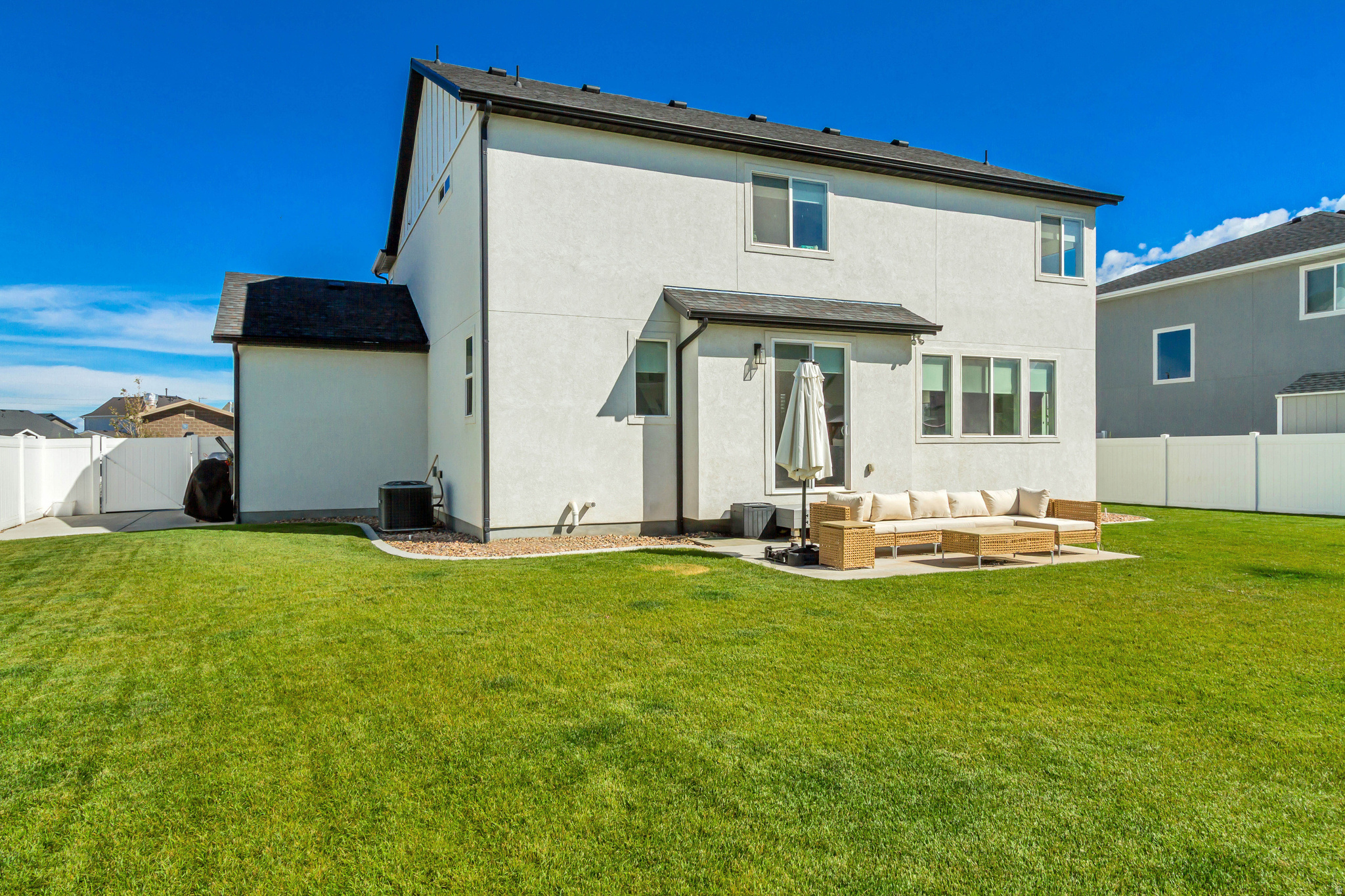 SUNRISE RANCH - Residential