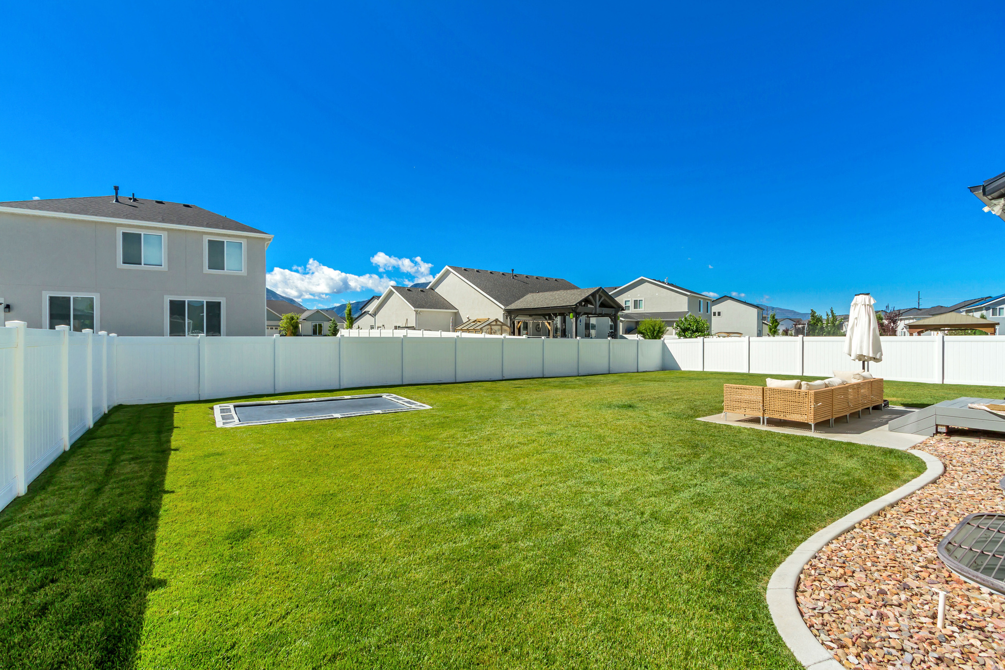 SUNRISE RANCH - Residential