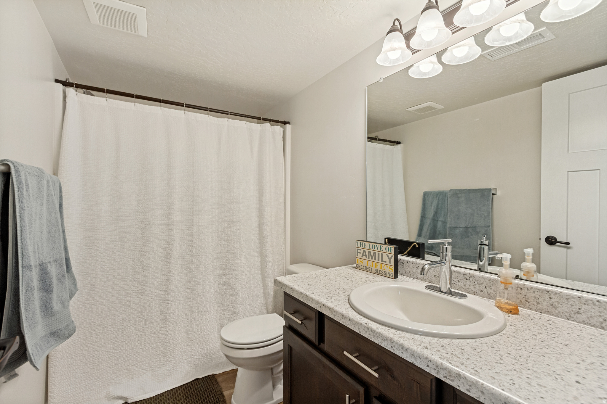 SUNRISE RANCH - Residential