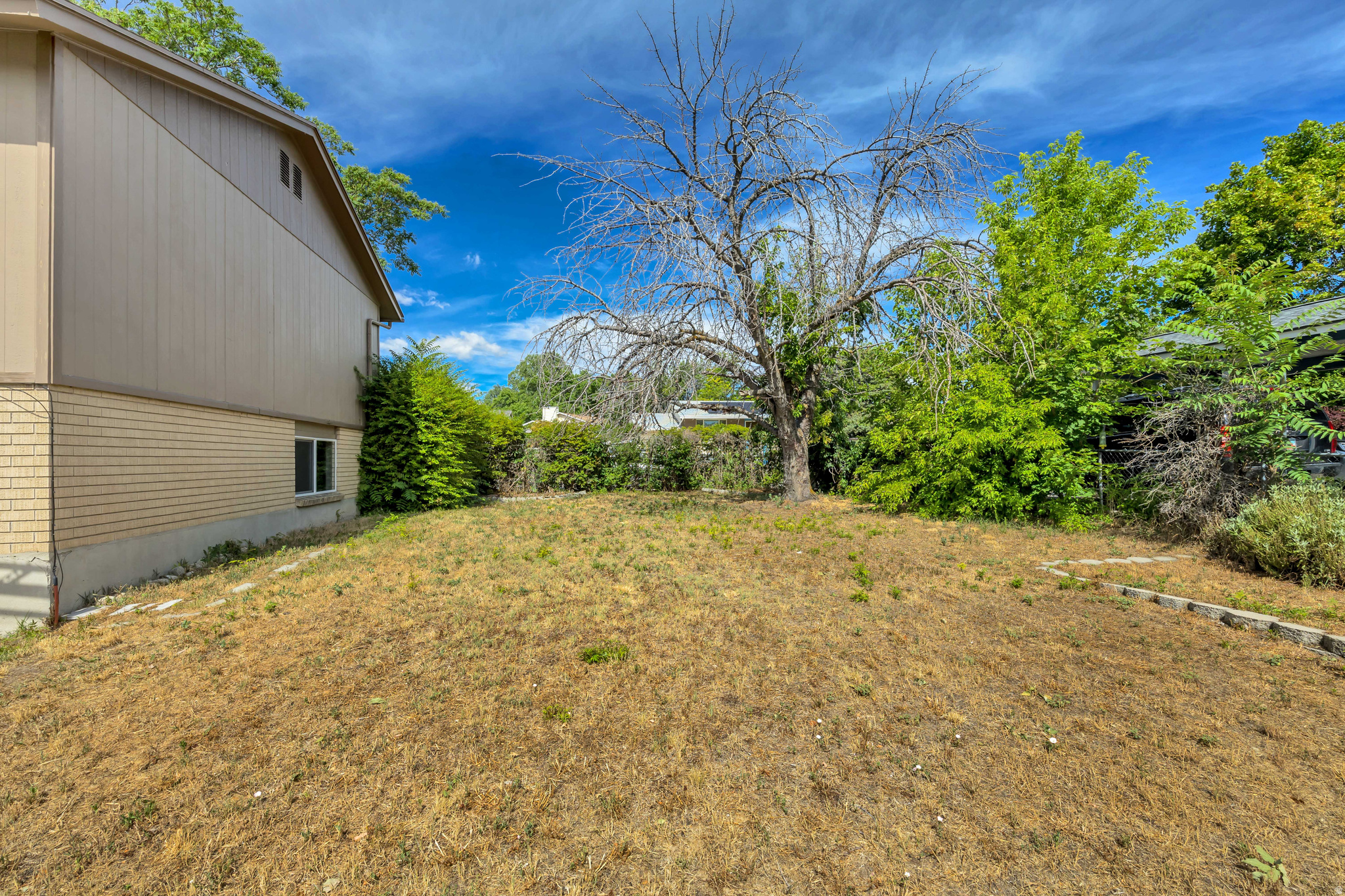 HAZELHURST #1 - Residential