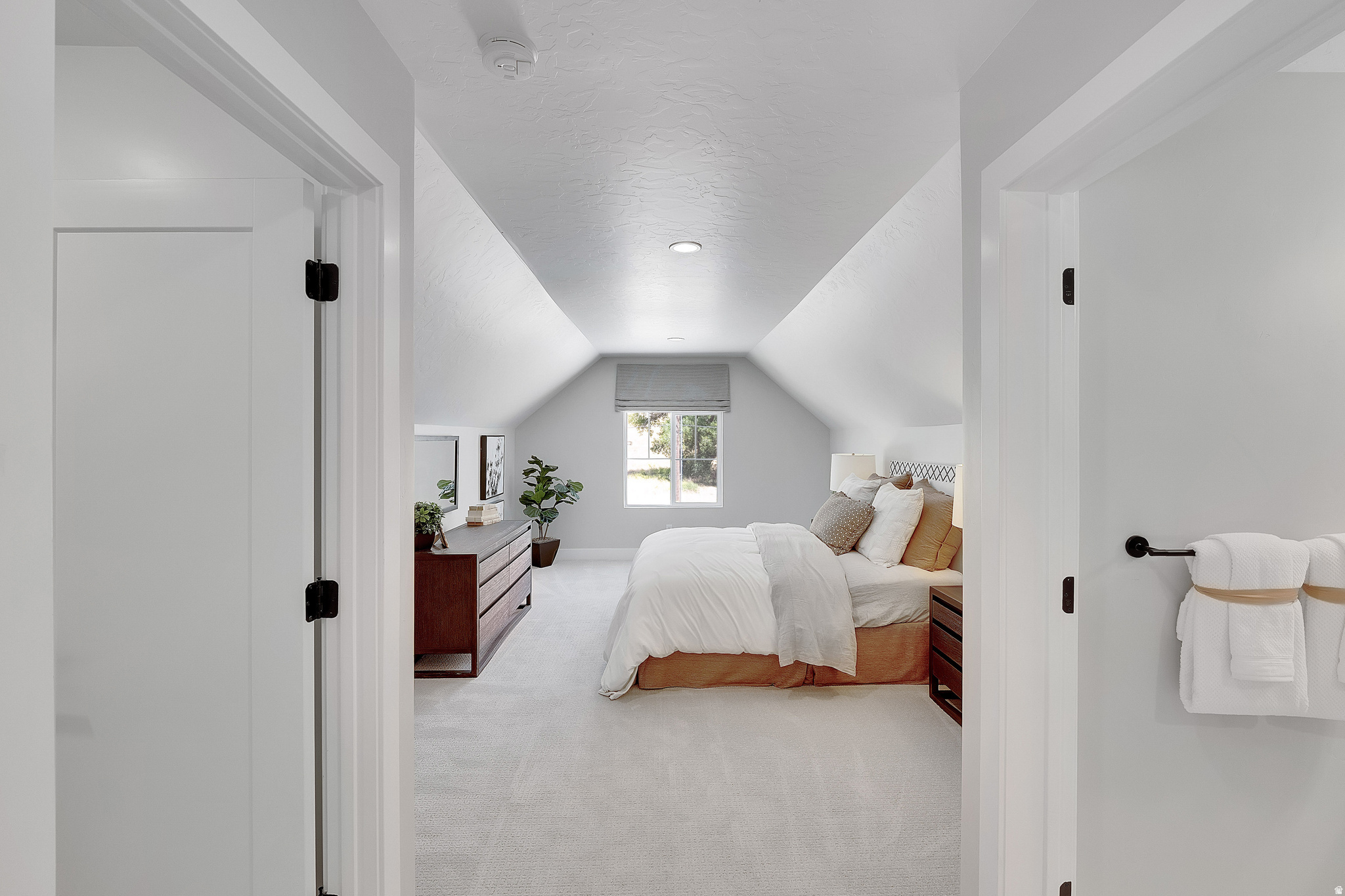 SMITH RANCH - Residential