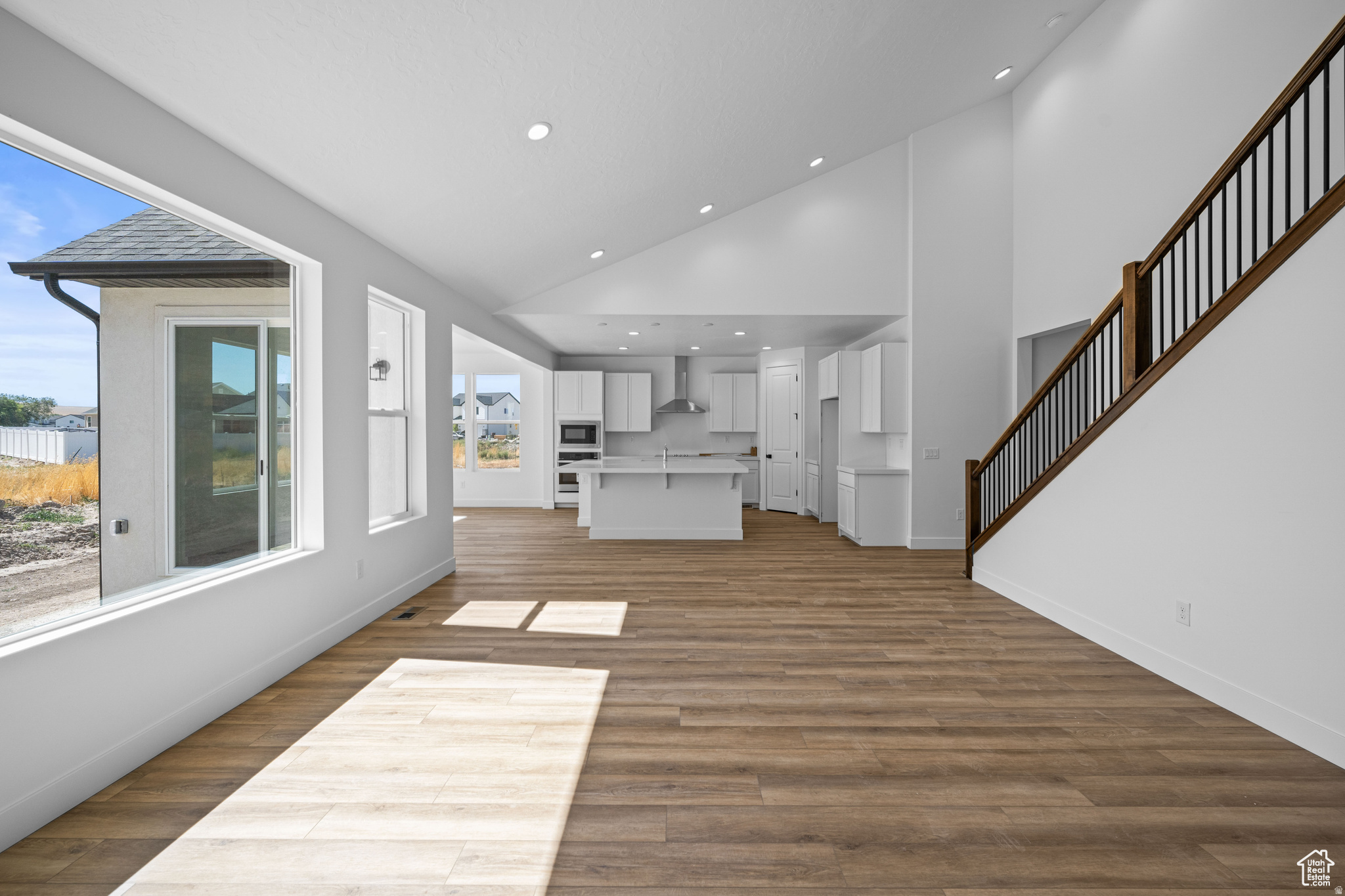 SMITH RANCH - Residential