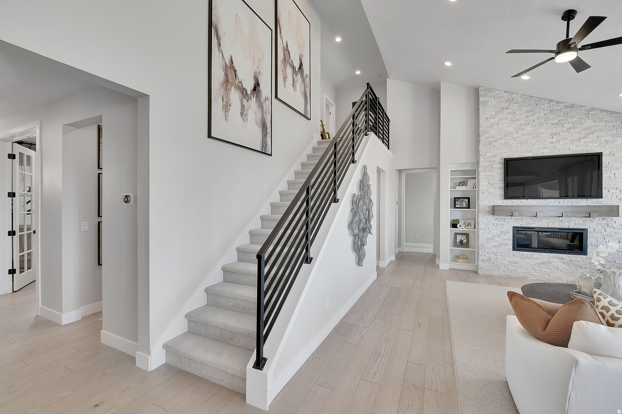 SMITH RANCH - Residential