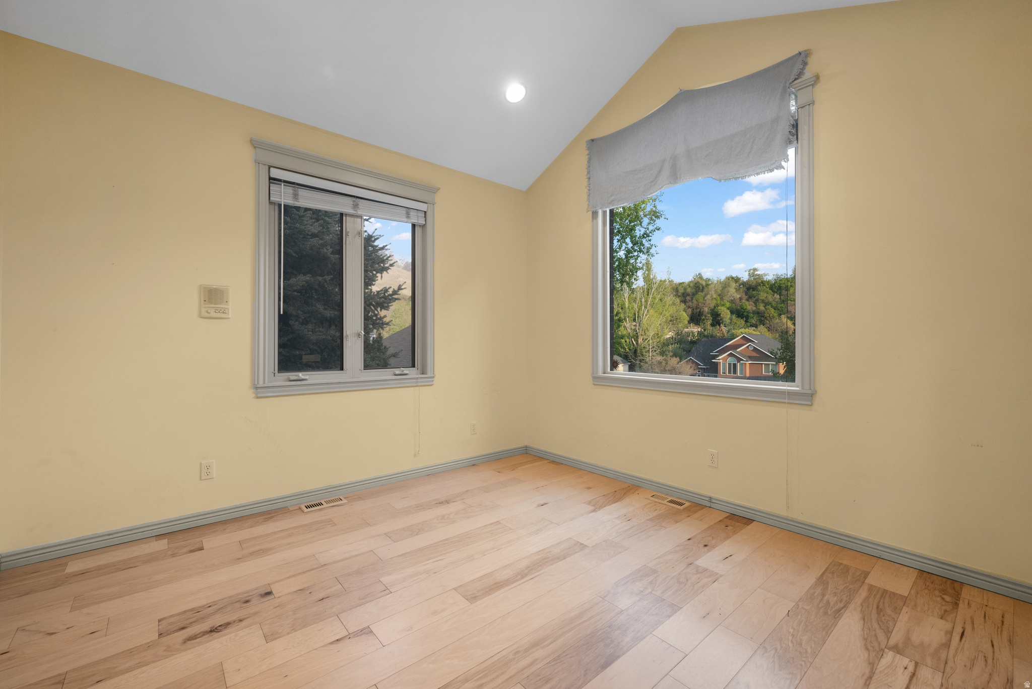 DAWSON HOLLOW - Residential