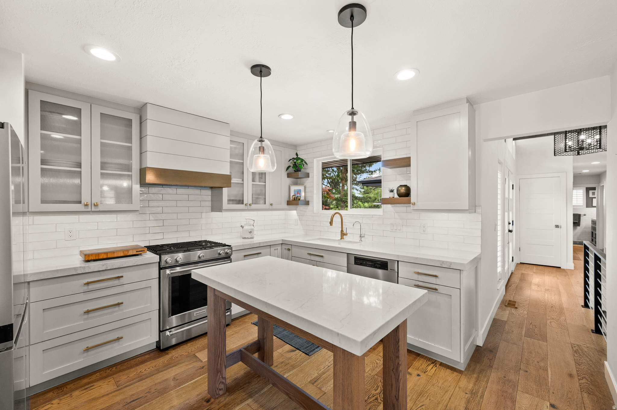 SOMERSET ESTATES - Residential