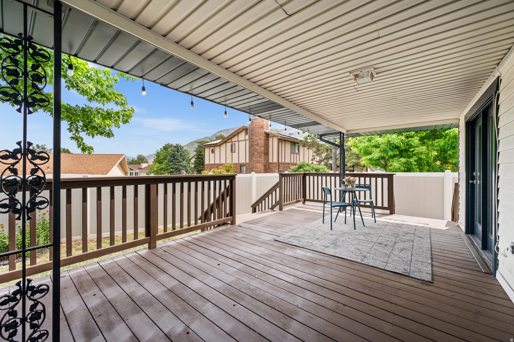 SOMERSET ESTATES - Residential