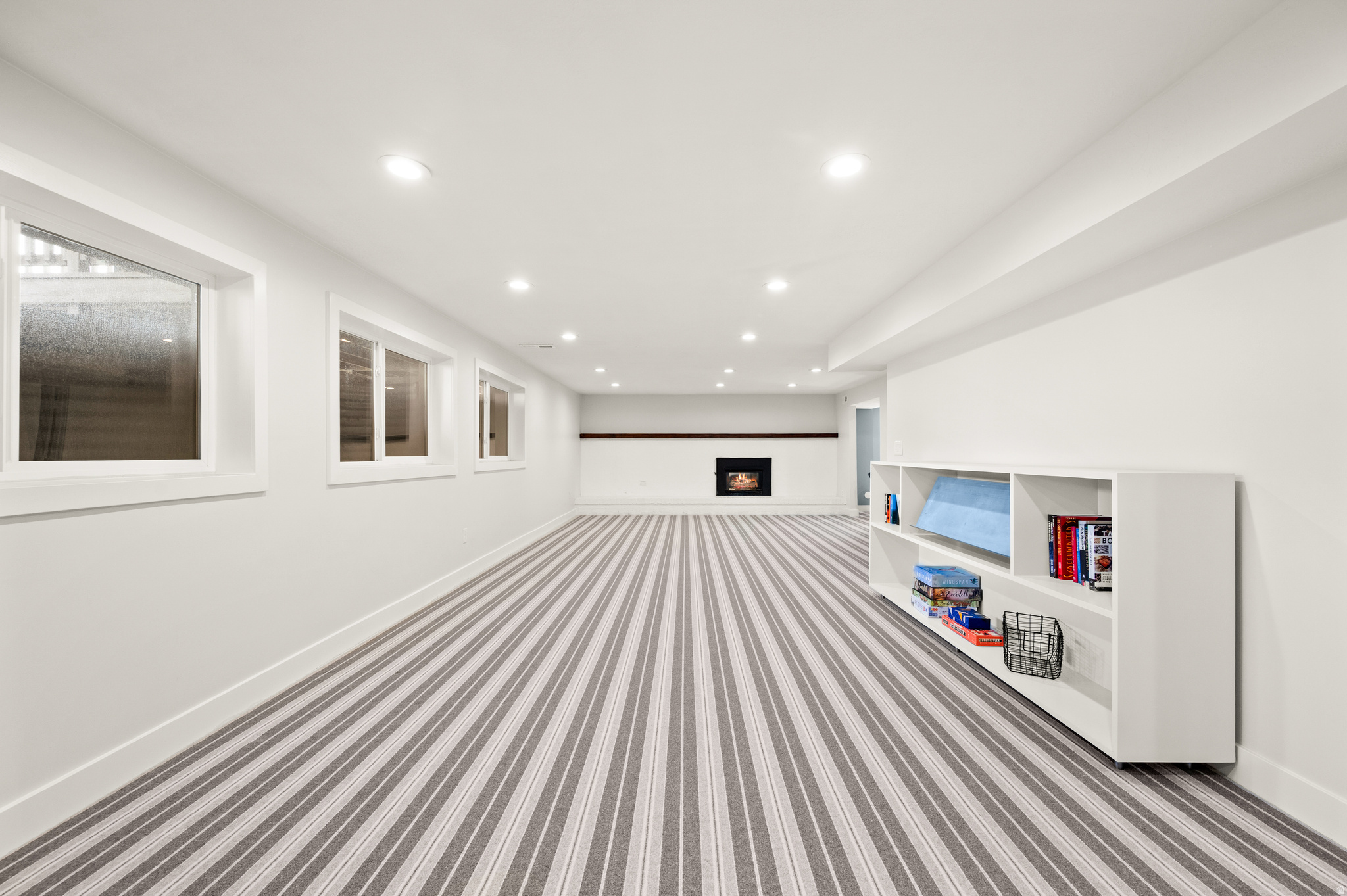 SOMERSET ESTATES - Residential