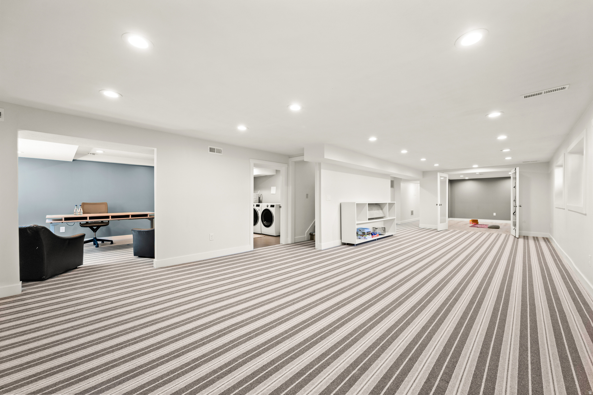 SOMERSET ESTATES - Residential