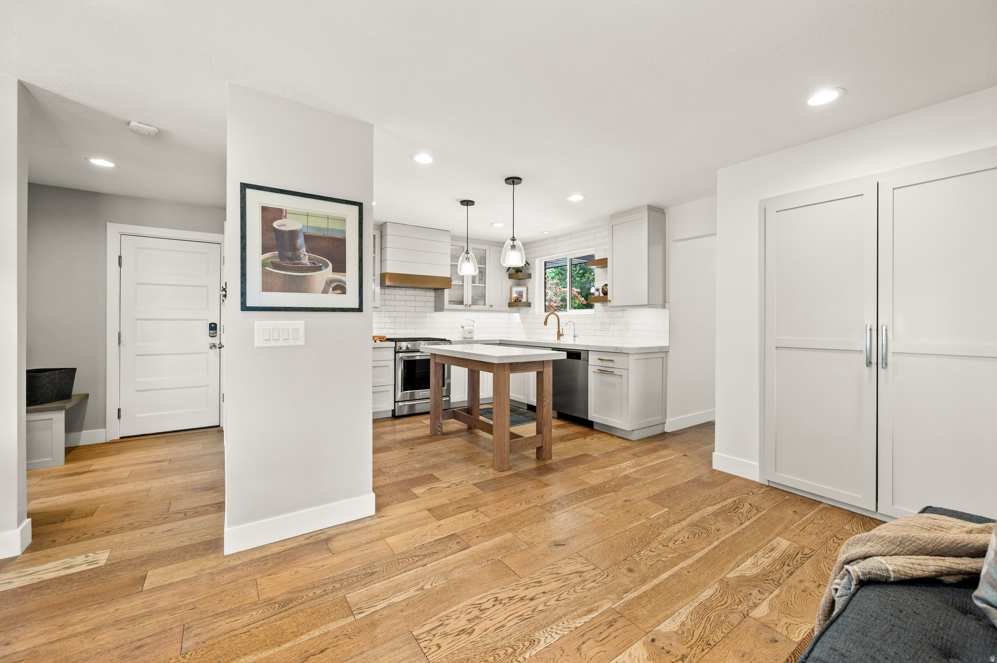SOMERSET ESTATES - Residential