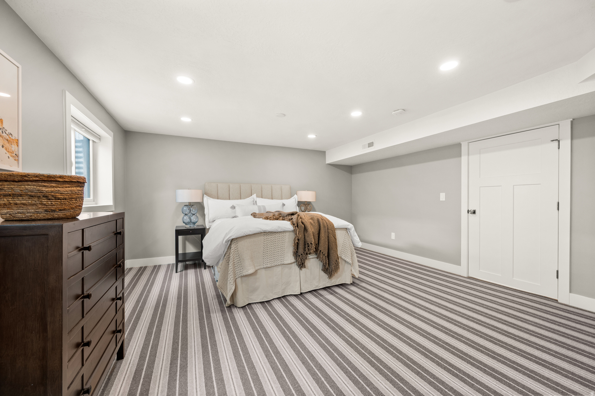 SOMERSET ESTATES - Residential