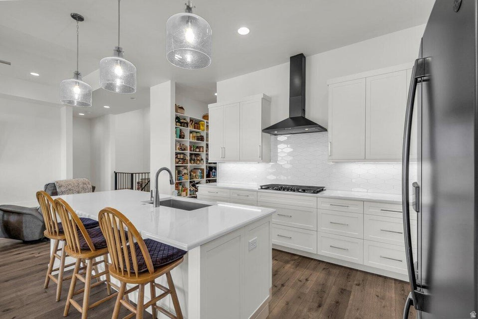 GRAND HEIGHTS PH 1 - Residential