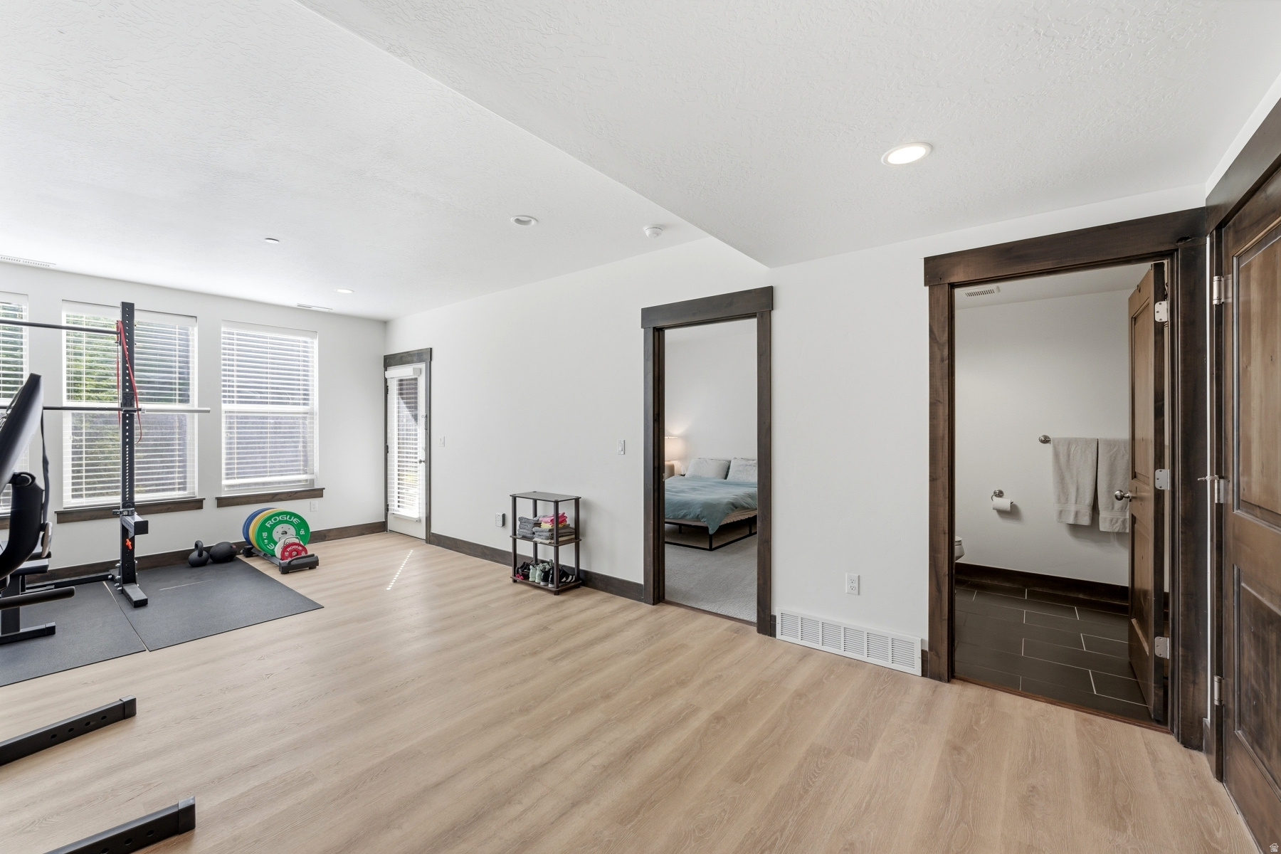 RETREAT AT JORDANELL - Residential