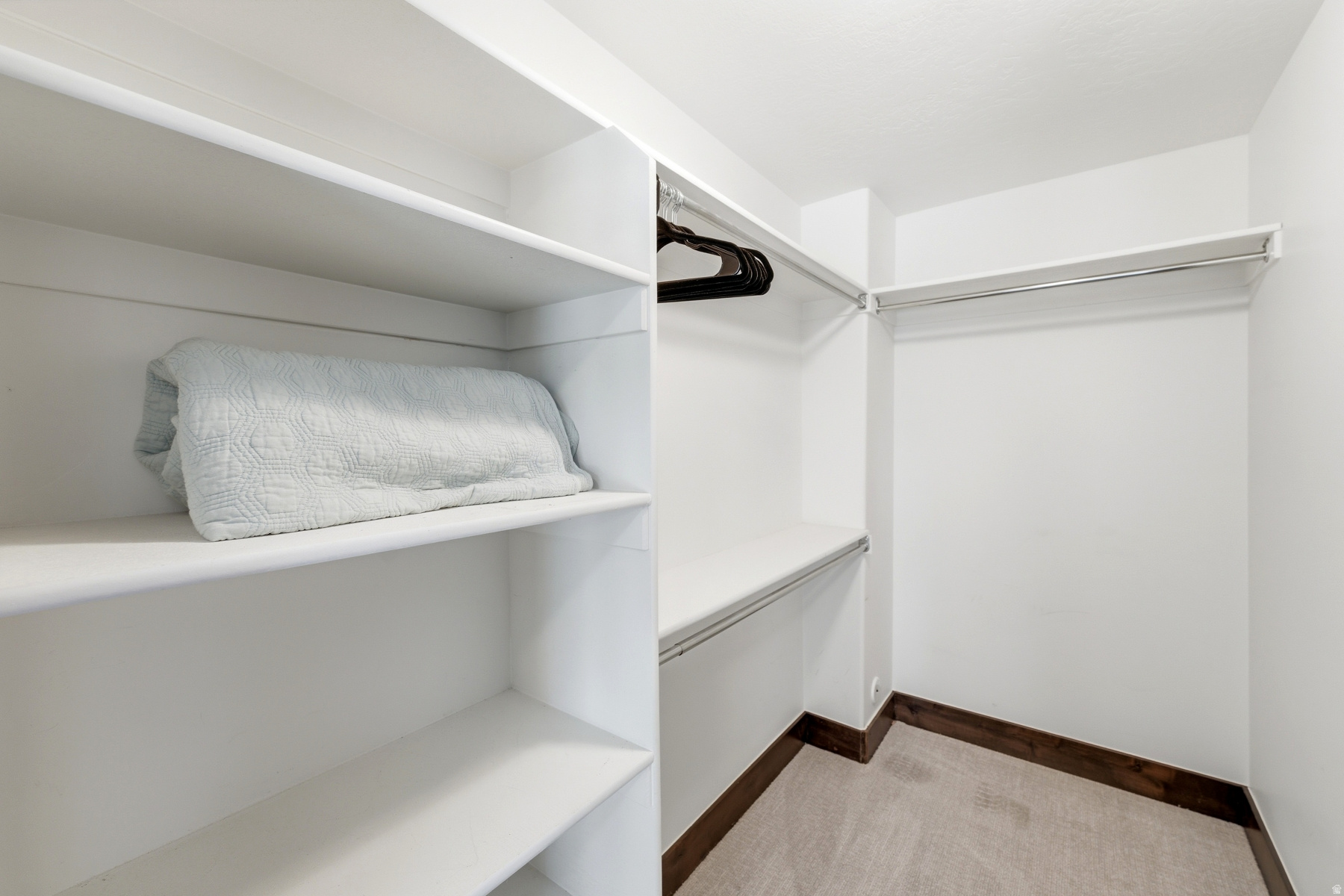 RETREAT AT JORDANELL - Residential