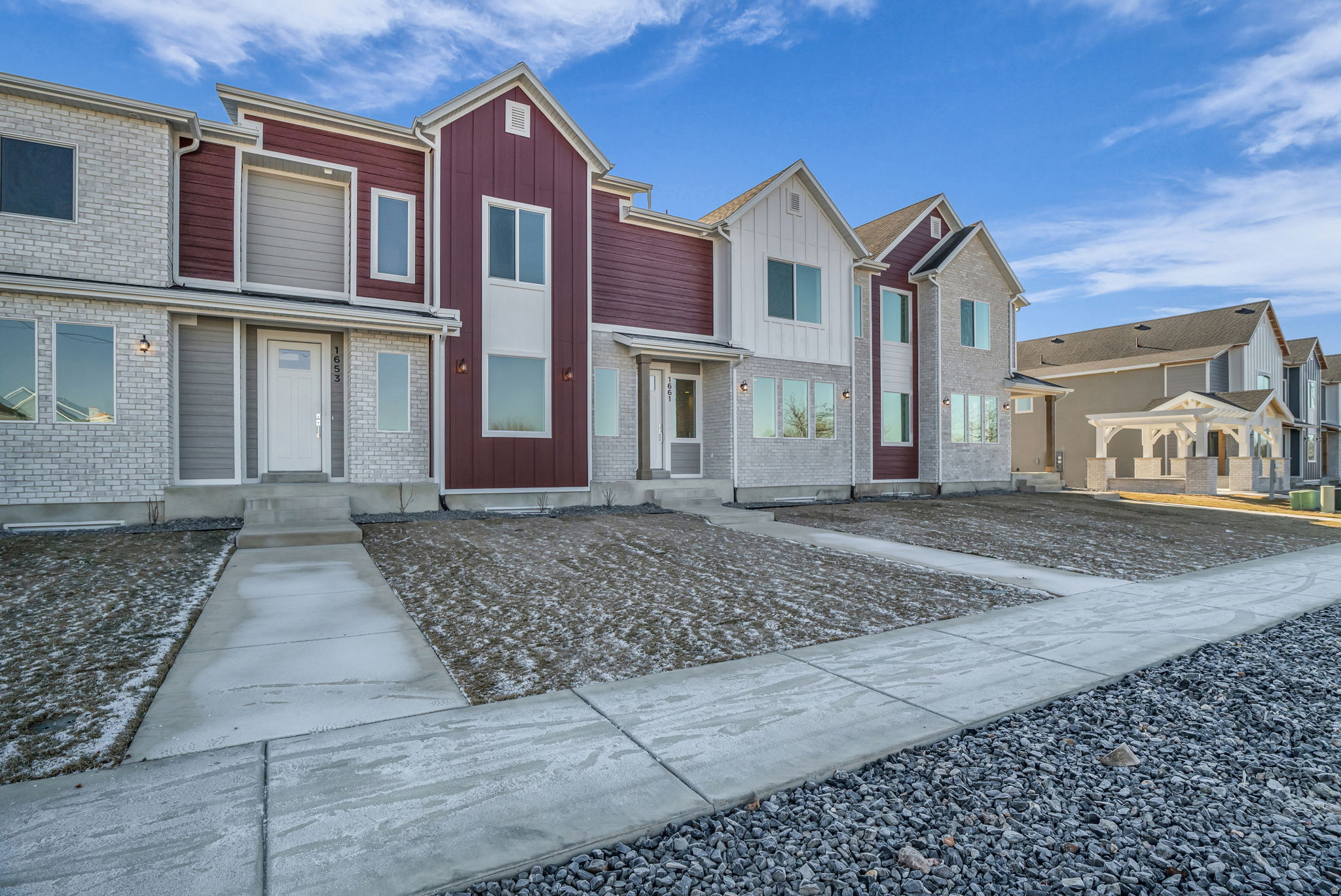 RC'S PARKWEST - Residential