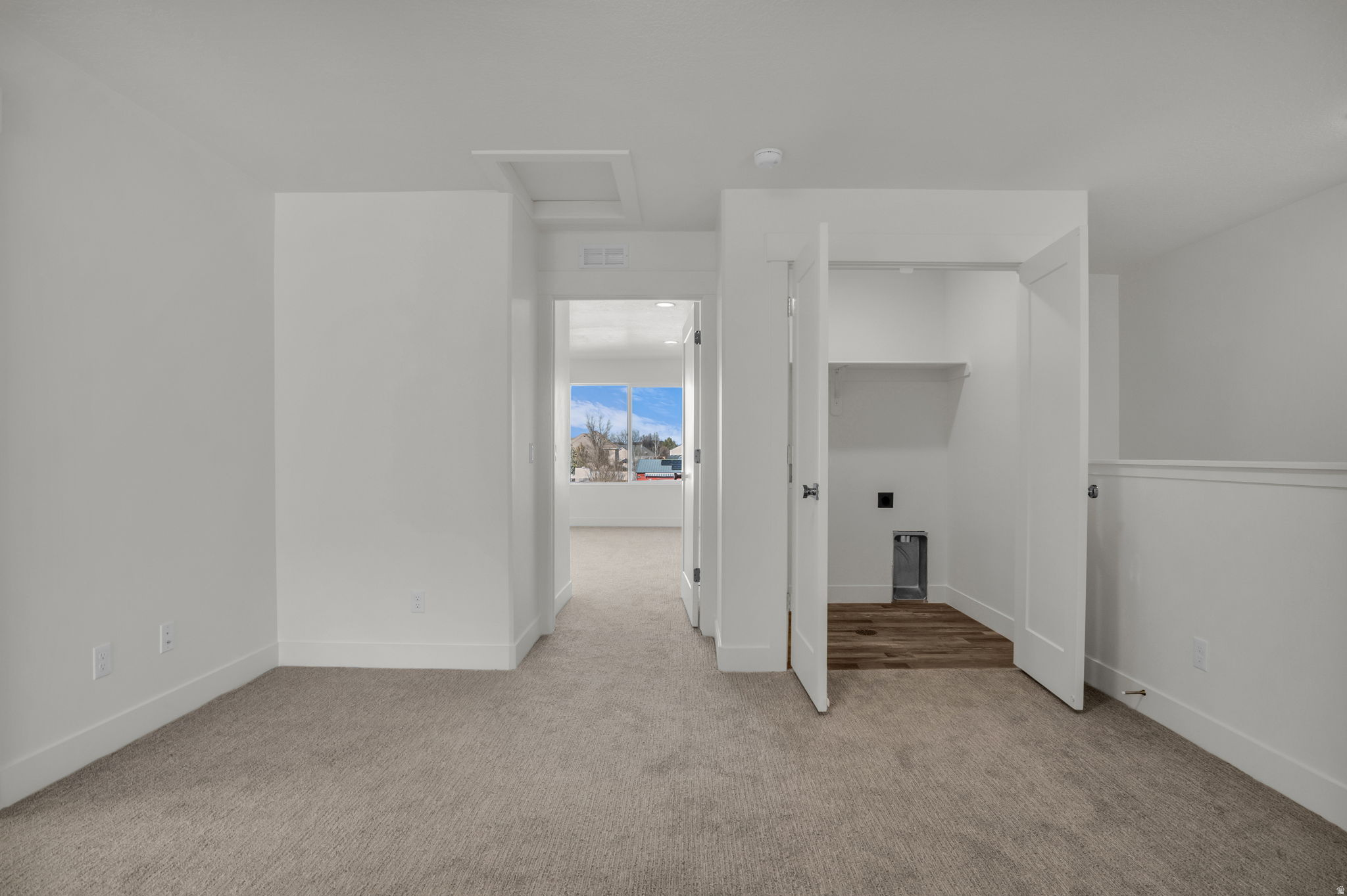 RC'S PARKWEST - Residential