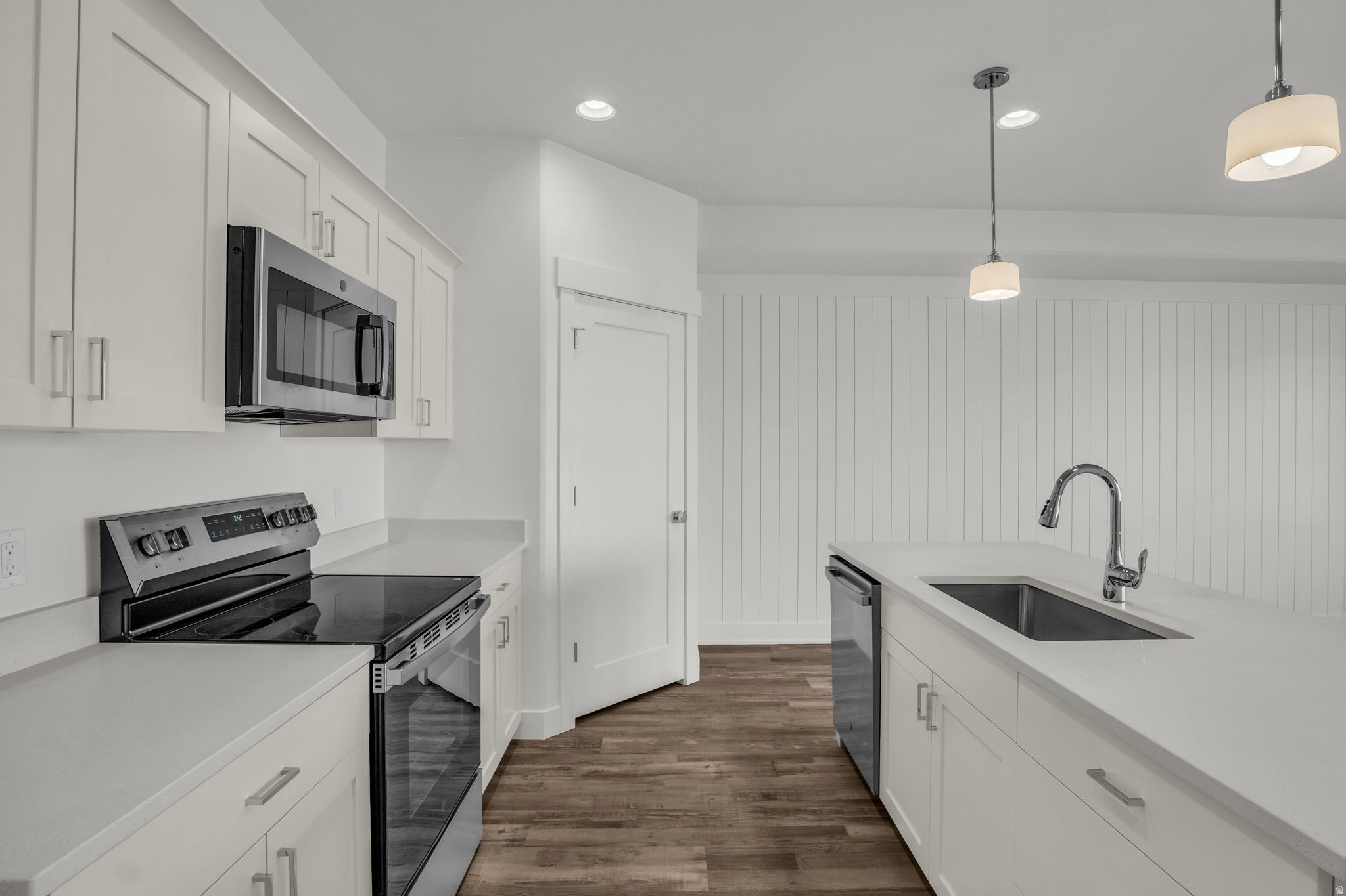 RC'S PARKWEST - Residential