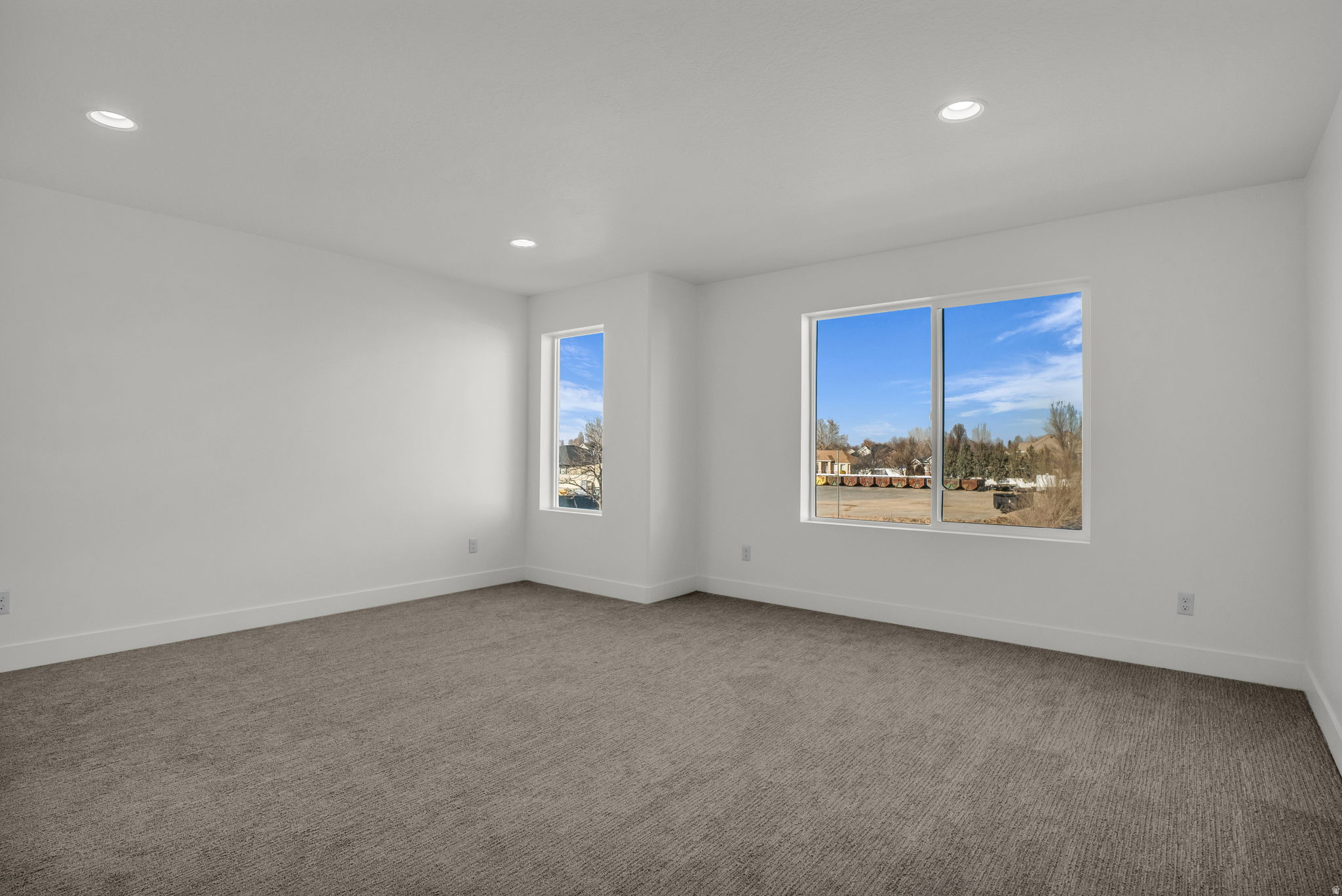 RC'S PARKWEST - Residential