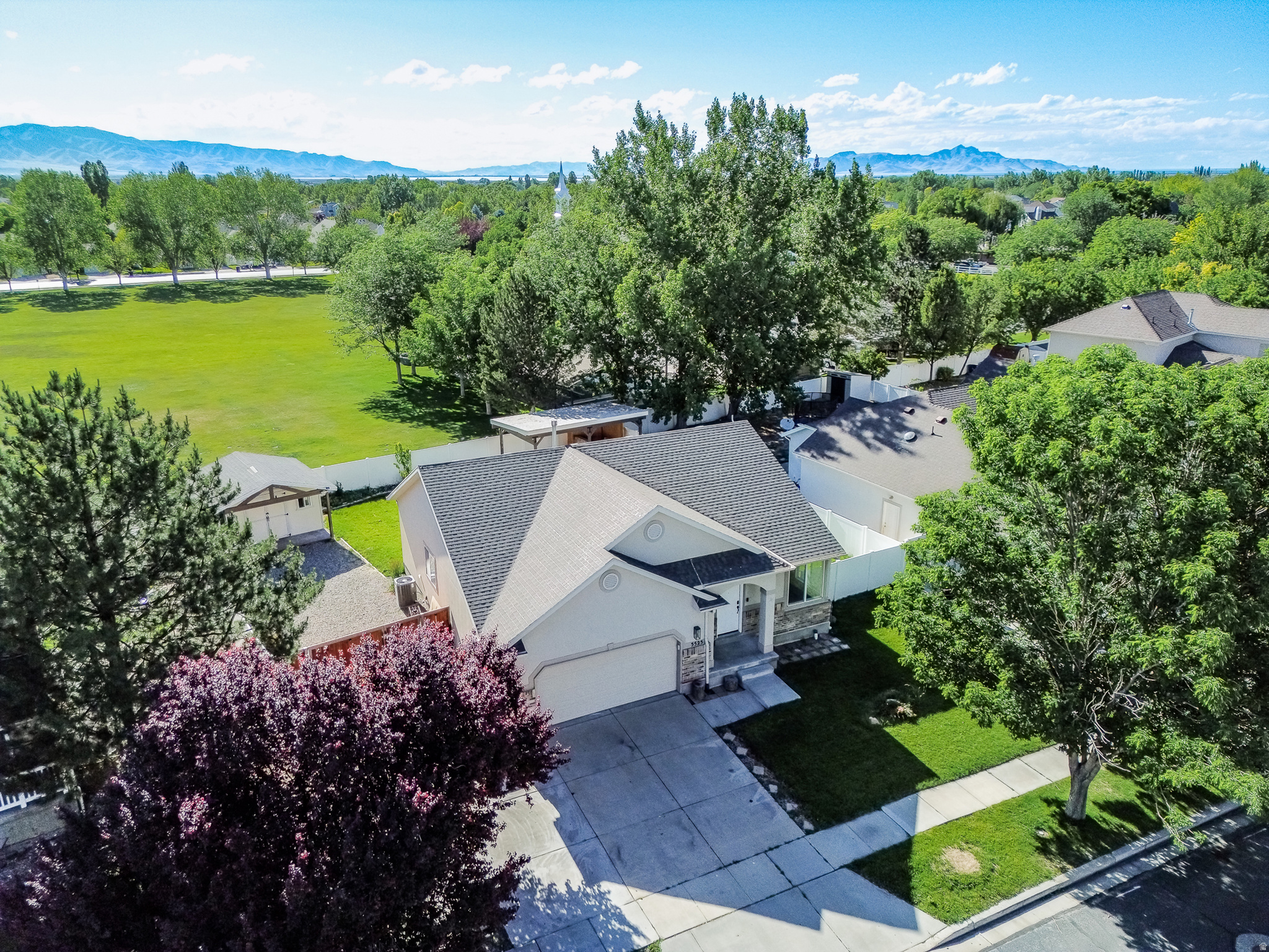 COUNTRY CROSSING NEI - Residential