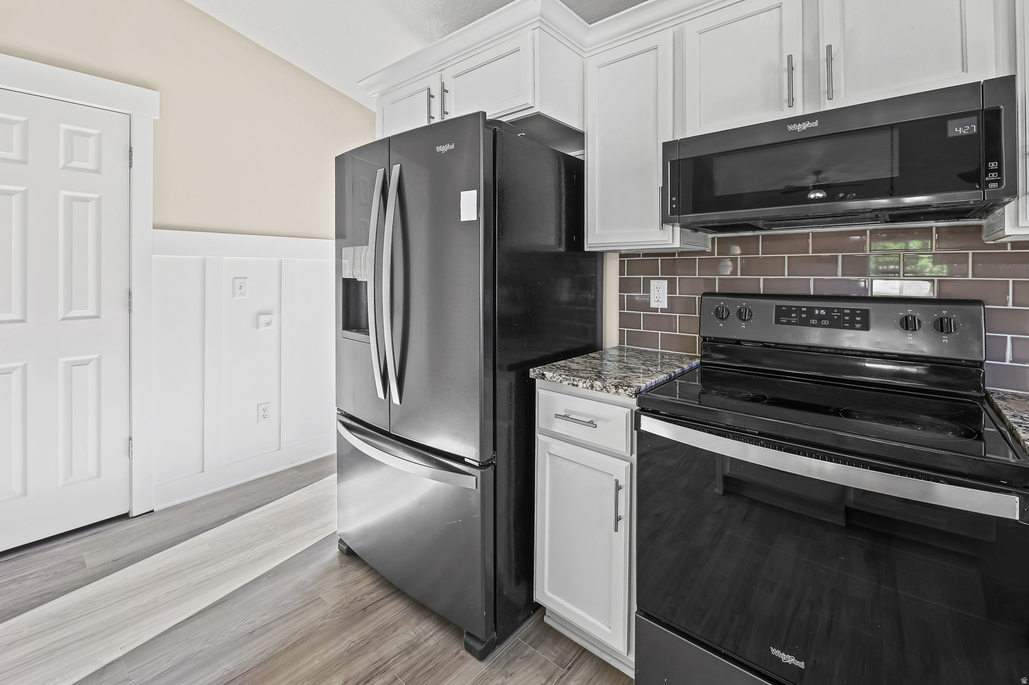 COUNTRY CROSSING NEI - Residential