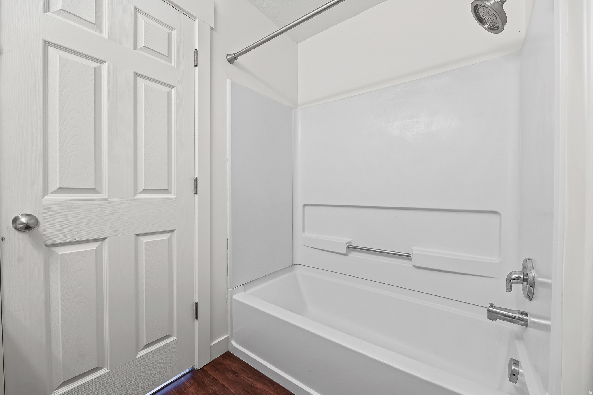 COUNTRY CROSSING NEI - Residential