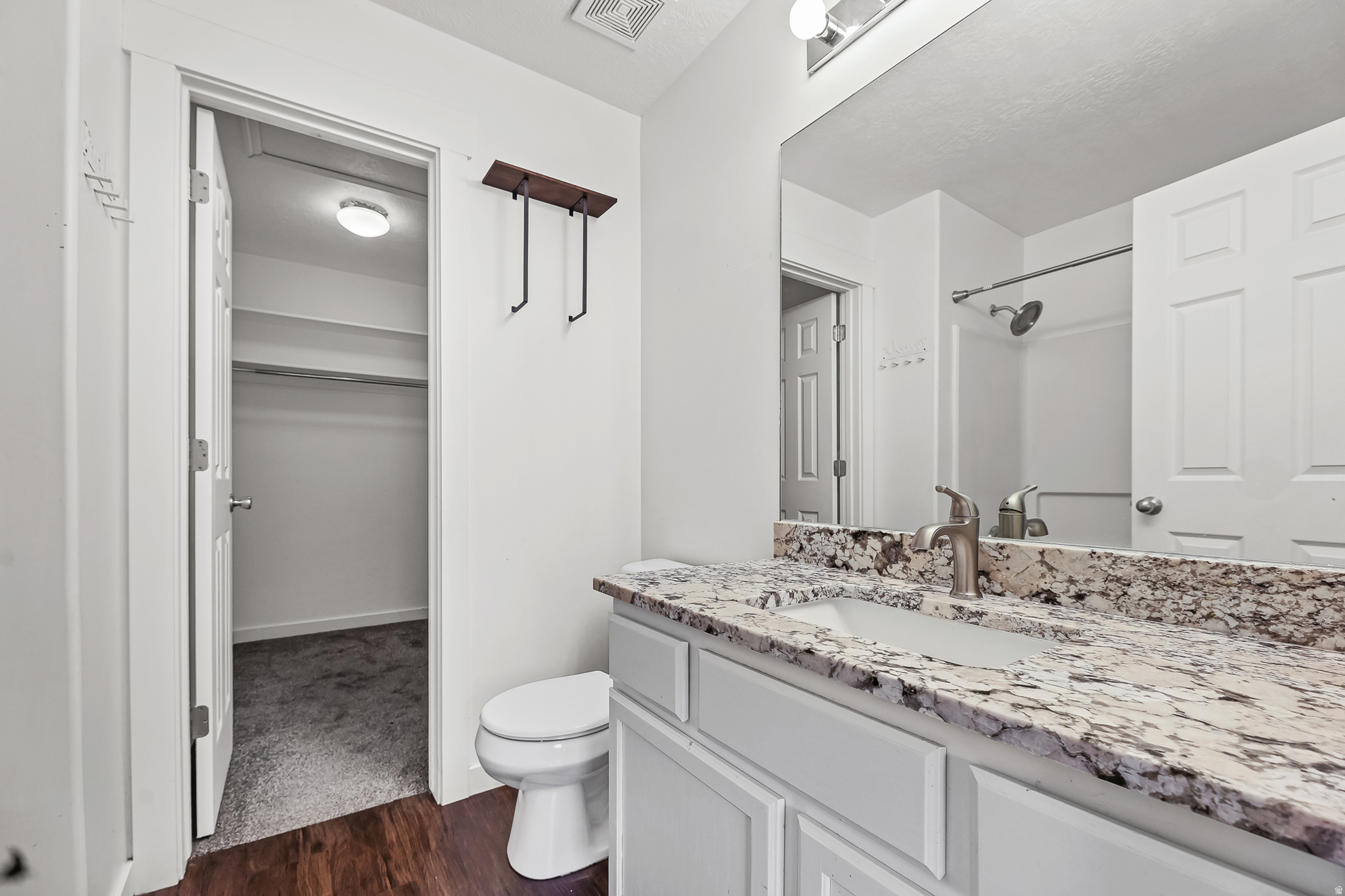 COUNTRY CROSSING NEI - Residential