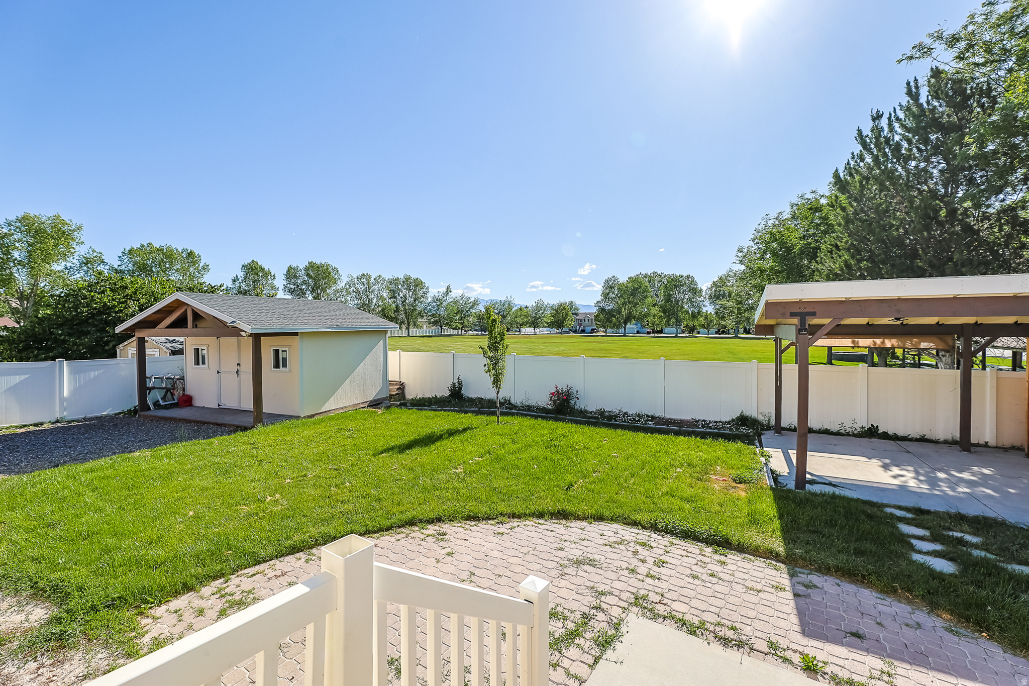 COUNTRY CROSSING NEI - Residential
