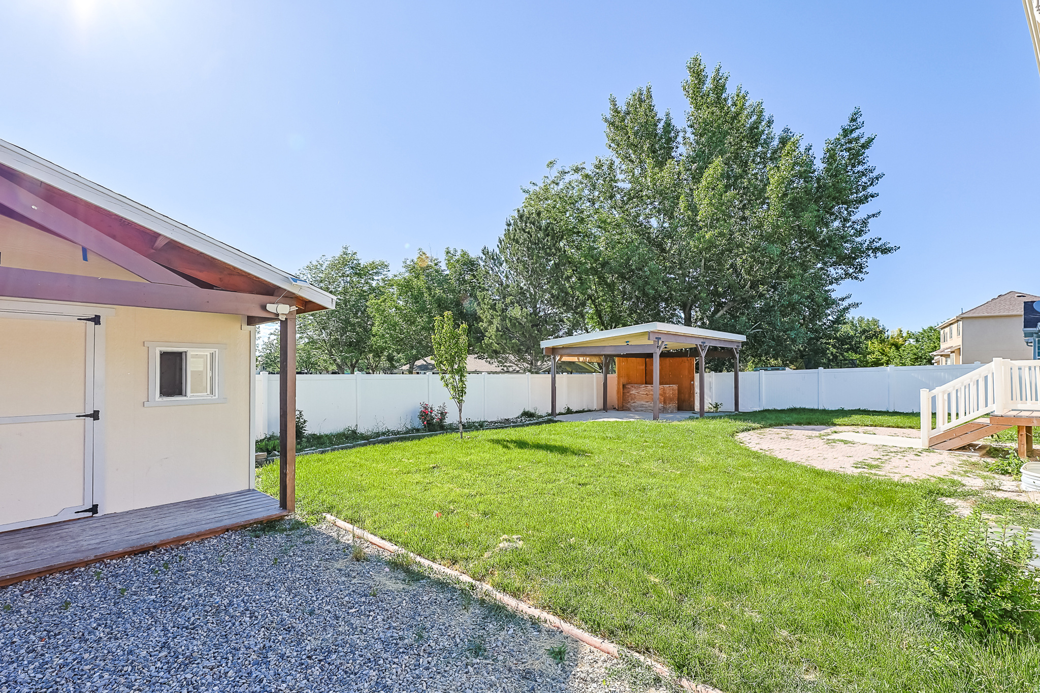 COUNTRY CROSSING NEI - Residential